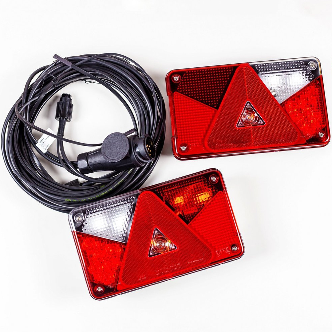 

Lampy Aspöck Multipoint V Led wiązka 5,5 m 13 Pin