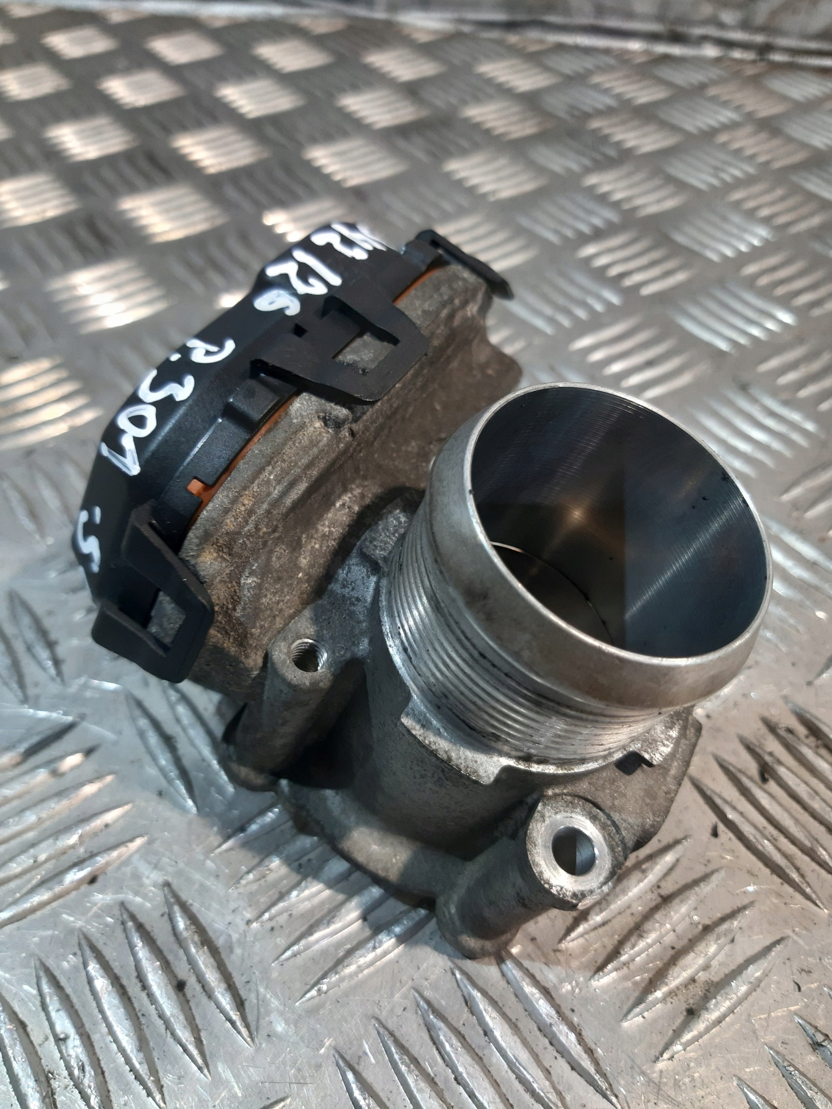 throttle flap PEUGEOT 301 1.6HDI