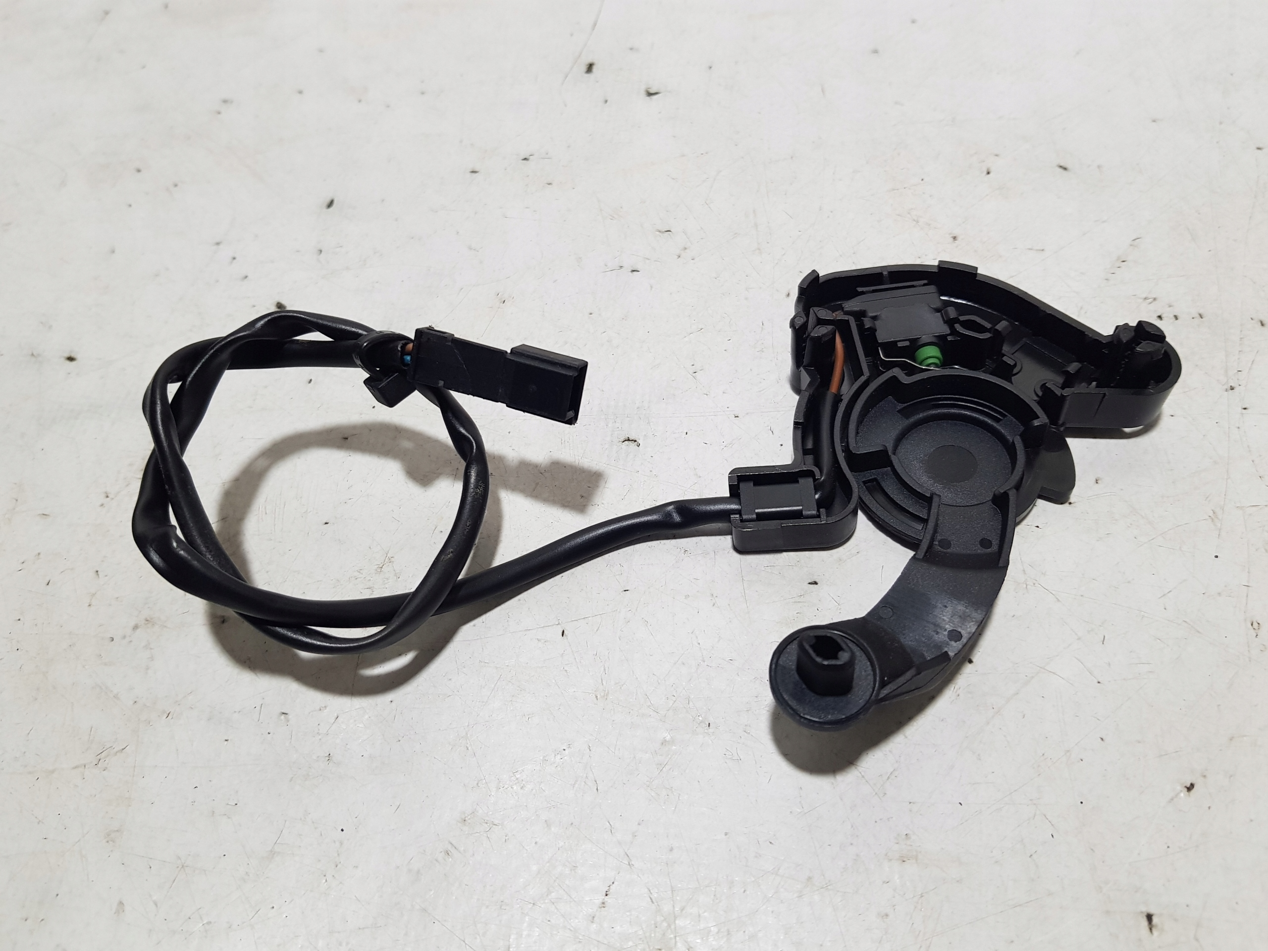 MERCEDES CLK W209 Sensor KRANCOWY KRANCOWKA dach 2098202010