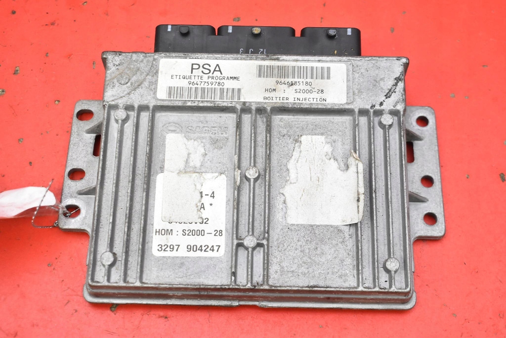 control unit computer of the engine 9647759780 PEUGEOT 307 1.4 8V 75 KM 01-05