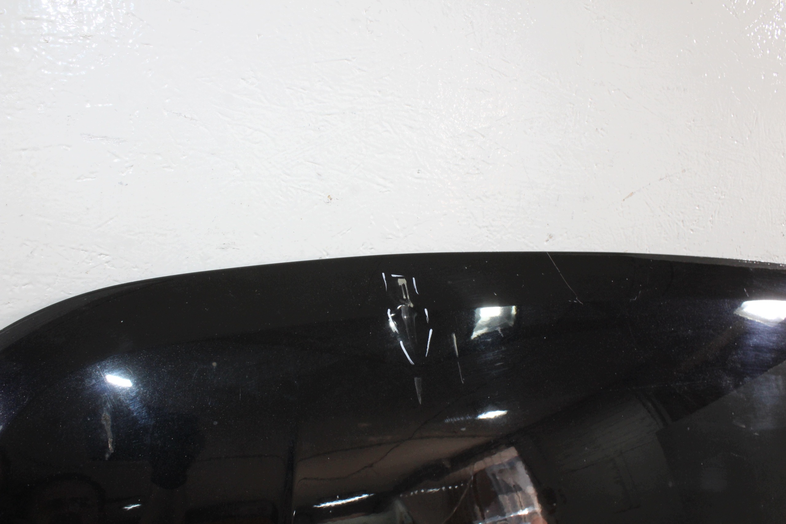 VW Taigo bonnet 2G7823155B