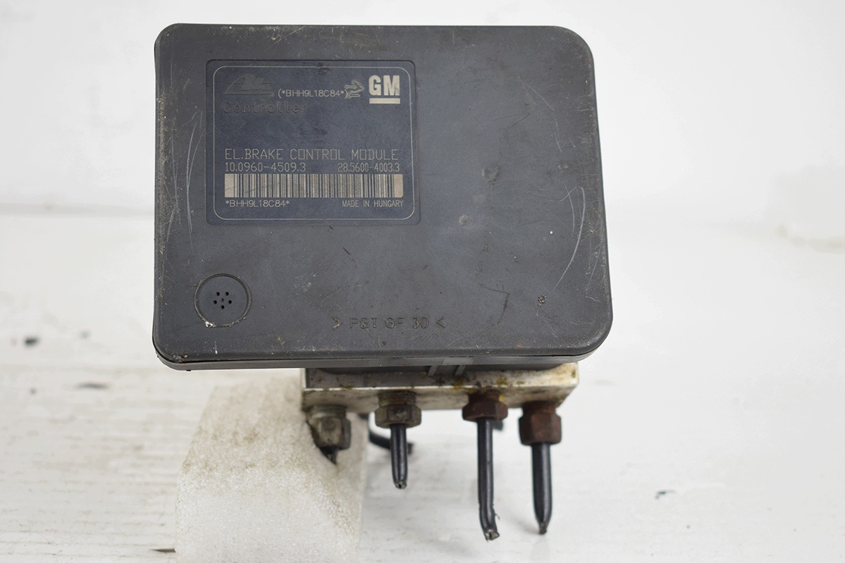 pump ABS * OPEL ASTRA J 13332612