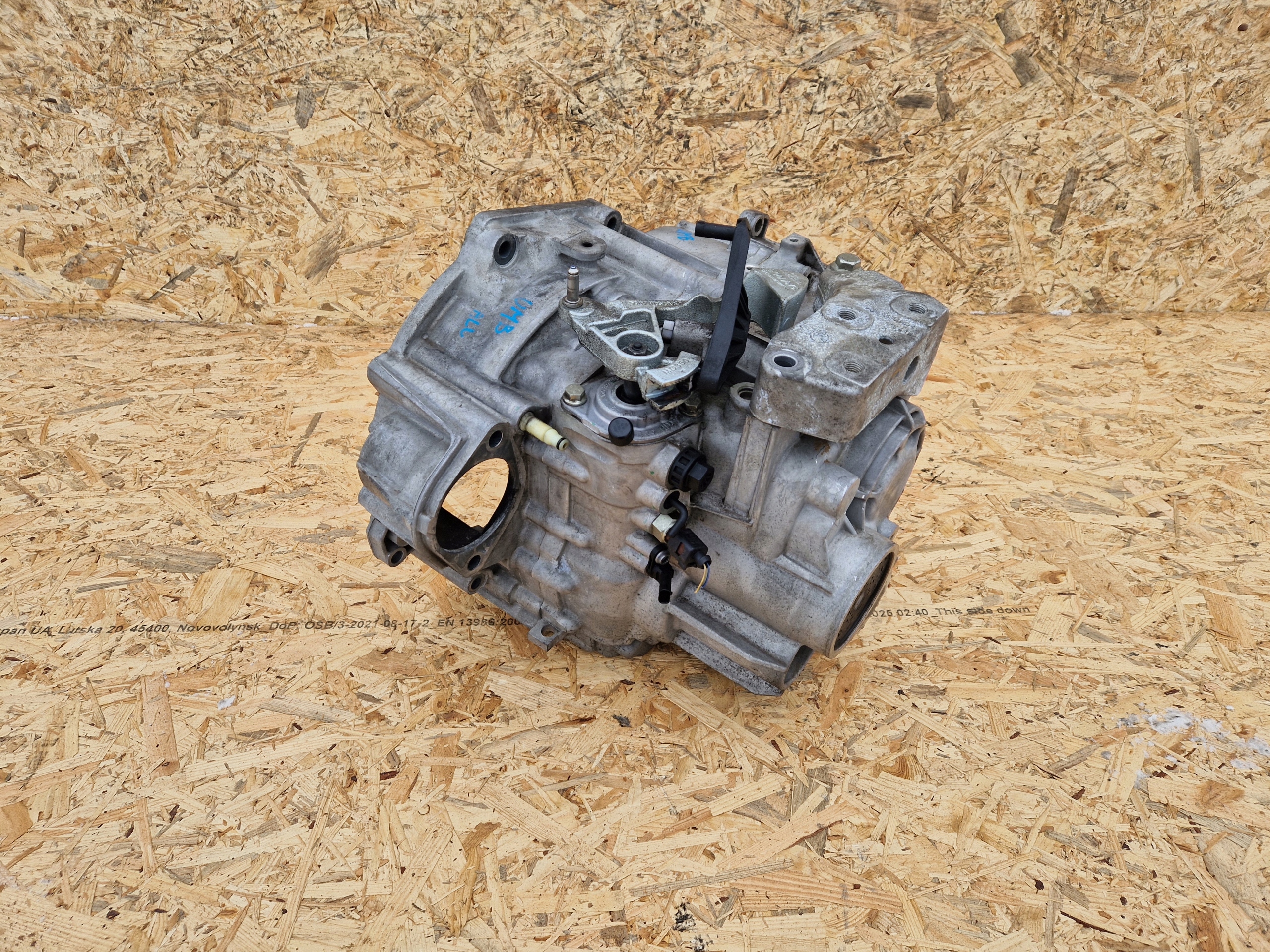 Getriebe VW CADDY V FORD CONNECT MK3 2.0TDI 4X4 4-MOTION UMB