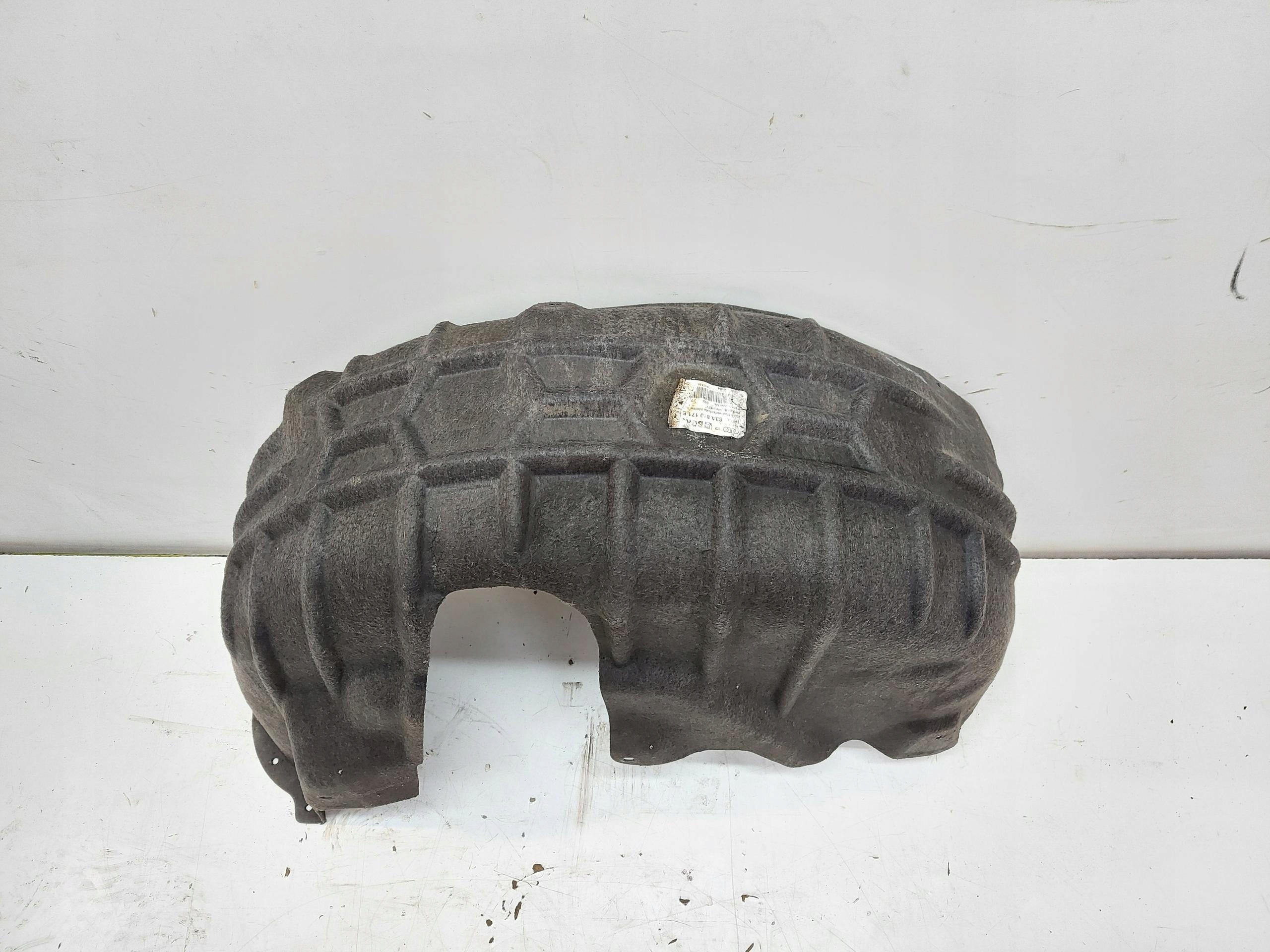 Audi RSQ3 Q3 83A 2022r mudguard left rear part 83A810171E