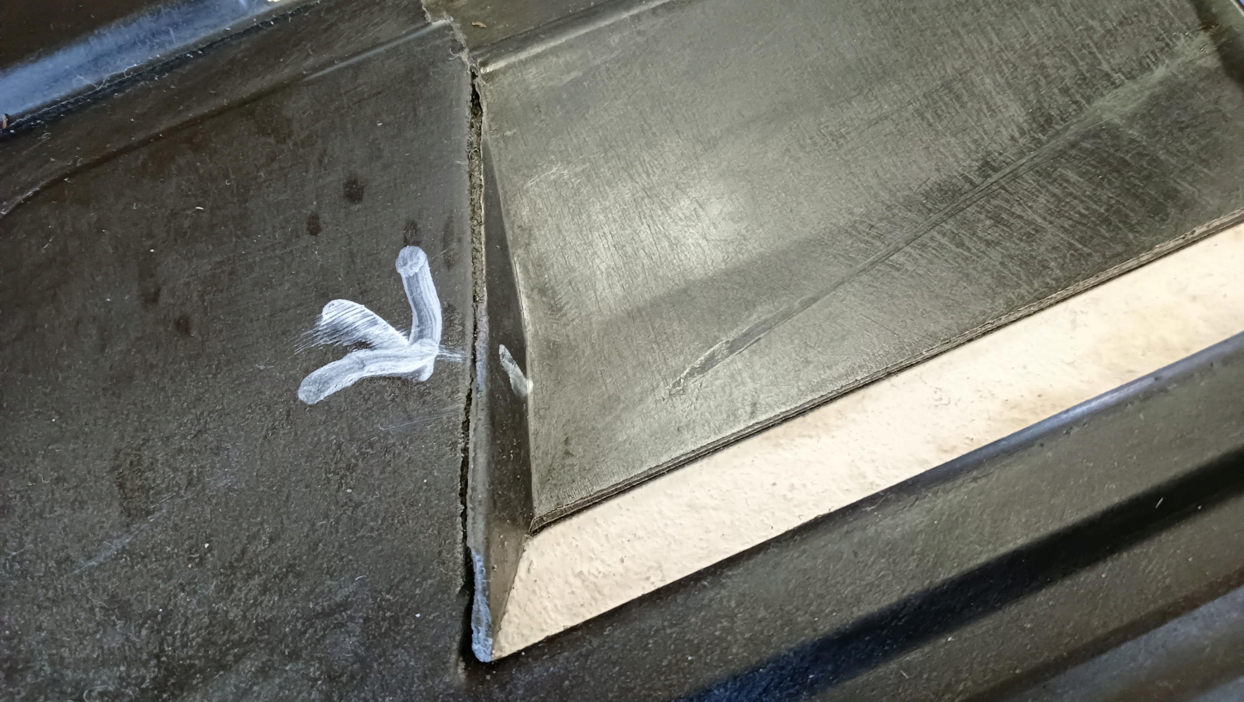 SKODA FABIA III OSŁONA POD SILNIK 6C0825235A Typ silnika Diesel