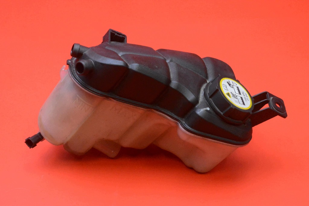 vaschetta serbatoio acqua 6G91-8K218-CD VOLVO V60 1 e 1.6 D2 115KM LIFT 13-20