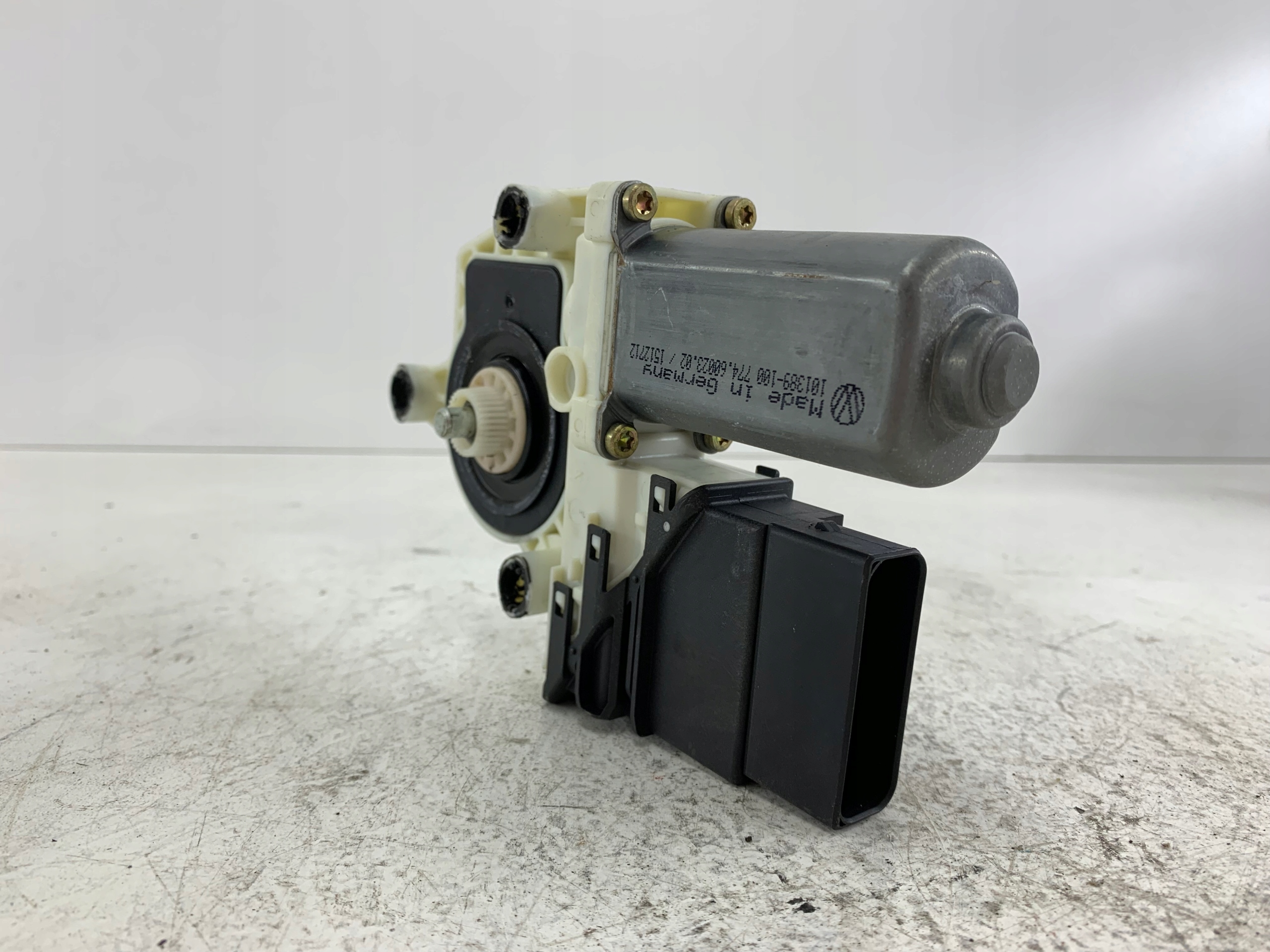 VW GOLF IV mini motor windows left rear part 101439-200