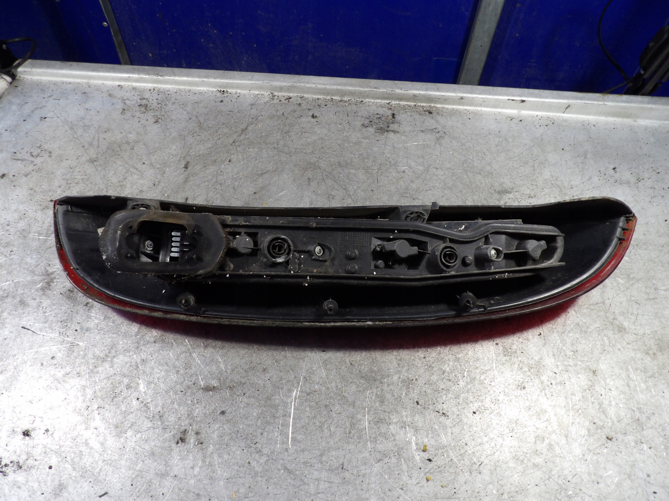 Opel Corsa C light rear left 09114336 HB 3D