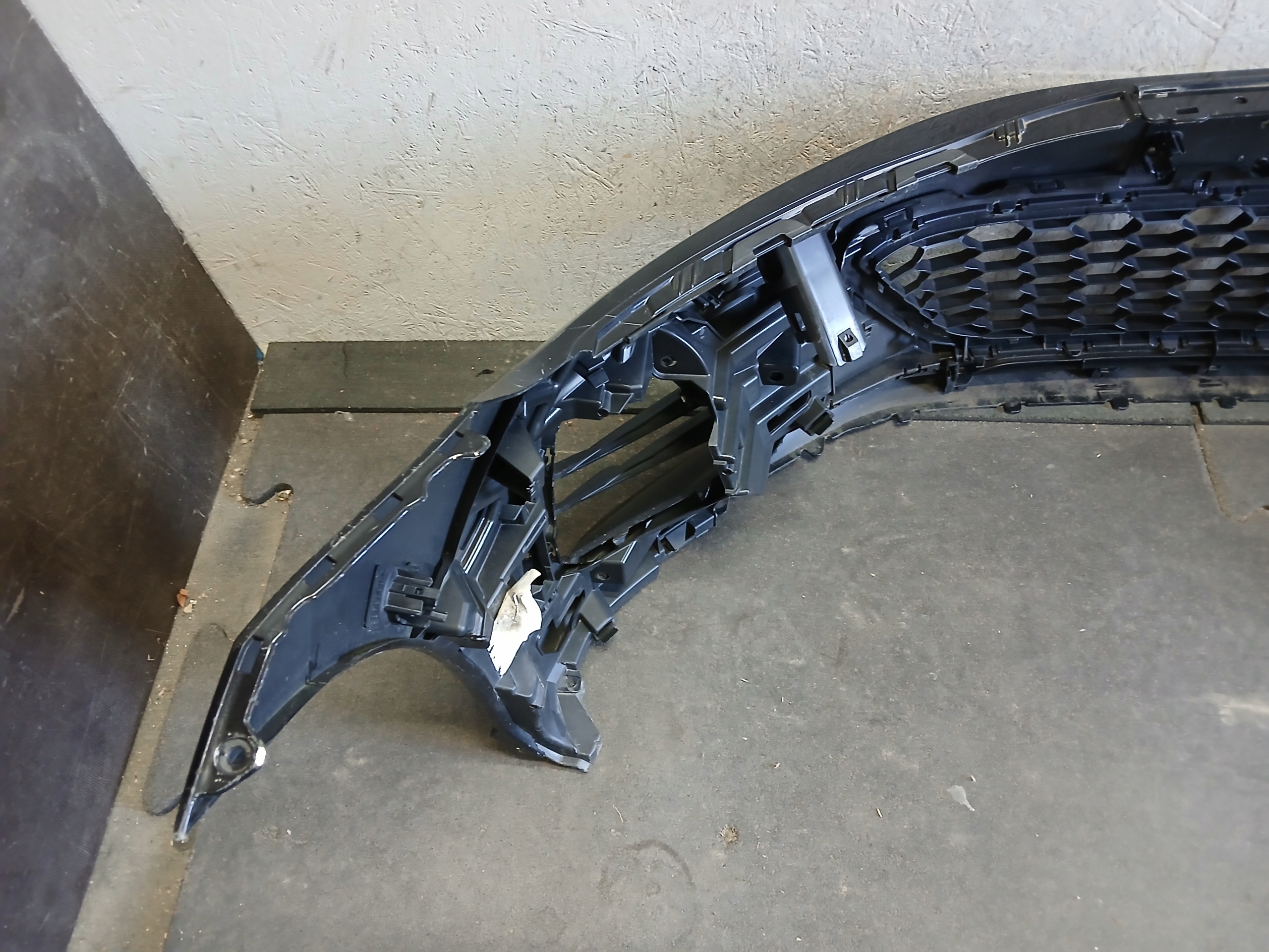 bumper front VW GOLF VII 7 LIFT 17- GTI