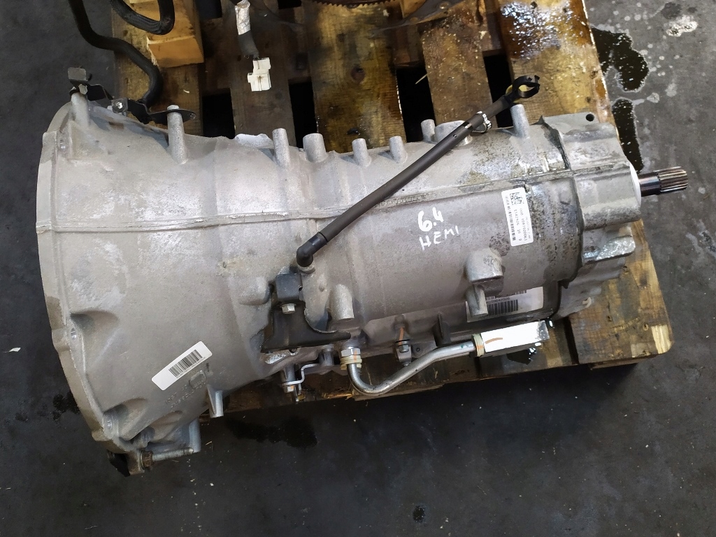 КОРОБКА ПЕРЕДАЧ P68271011AA JEEP GRAND CHEROKEE WK2 6.4