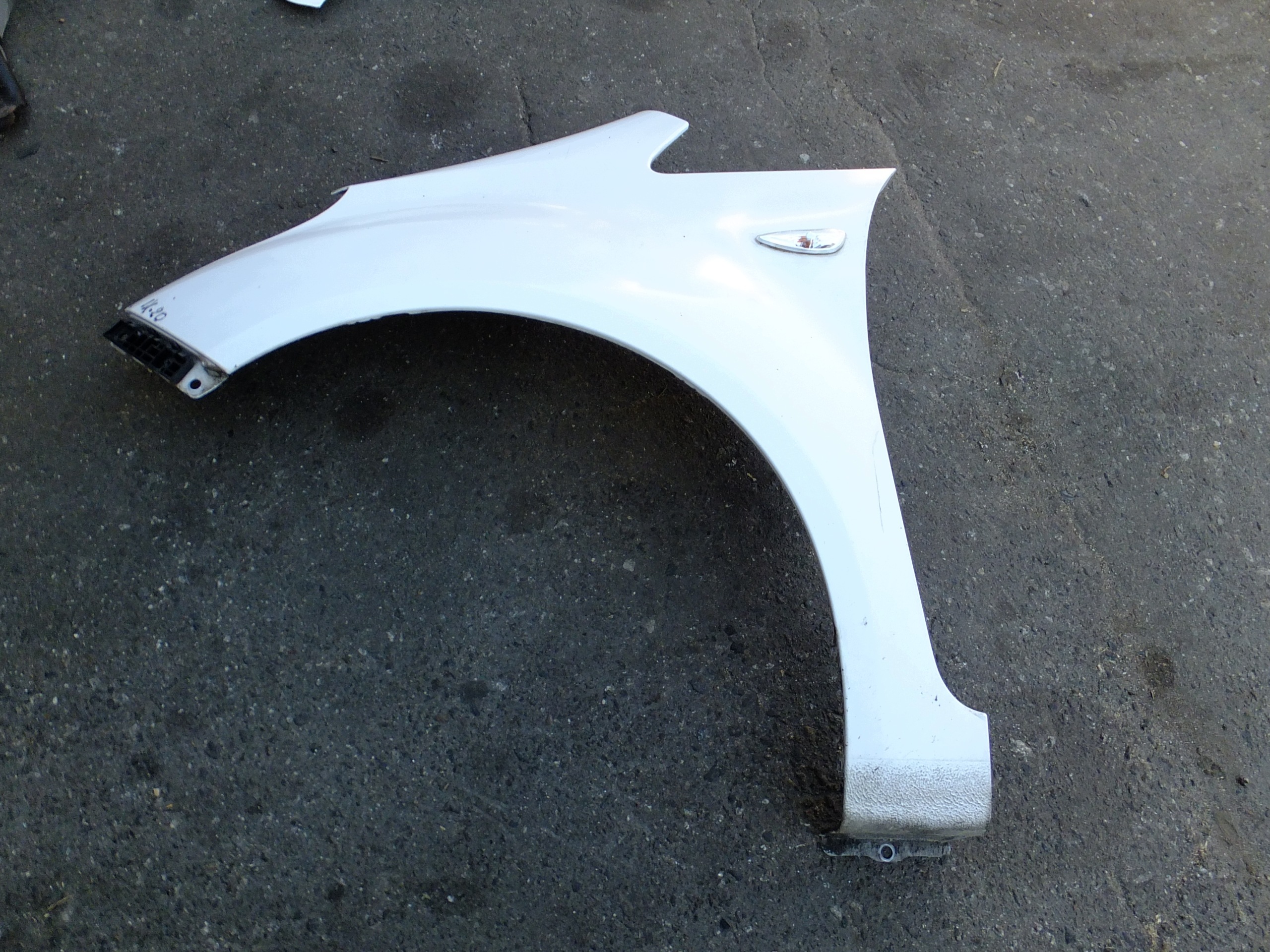 aile gauche avant hyundai ix20 2014r