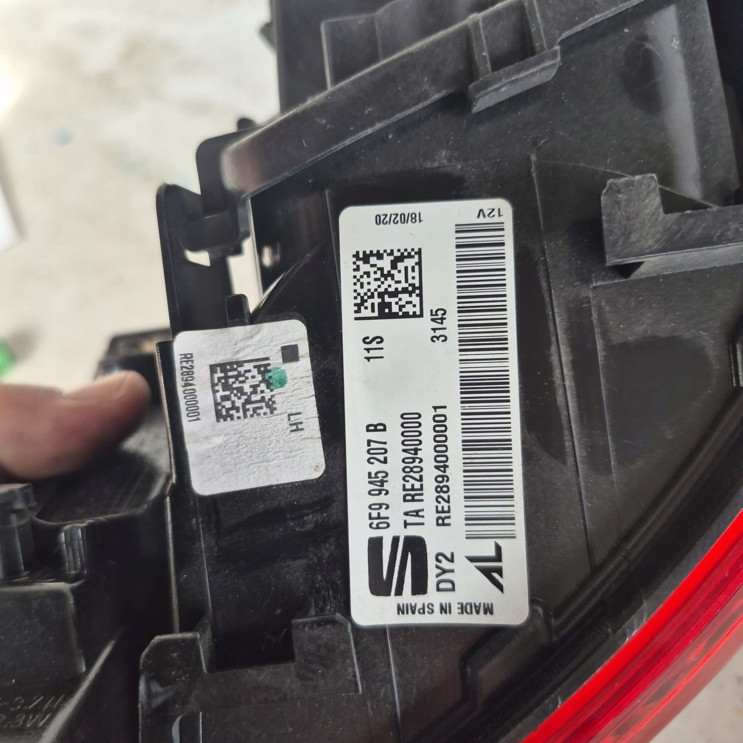 SEAT ARONA 17- light rear part rear left 6F9945207B