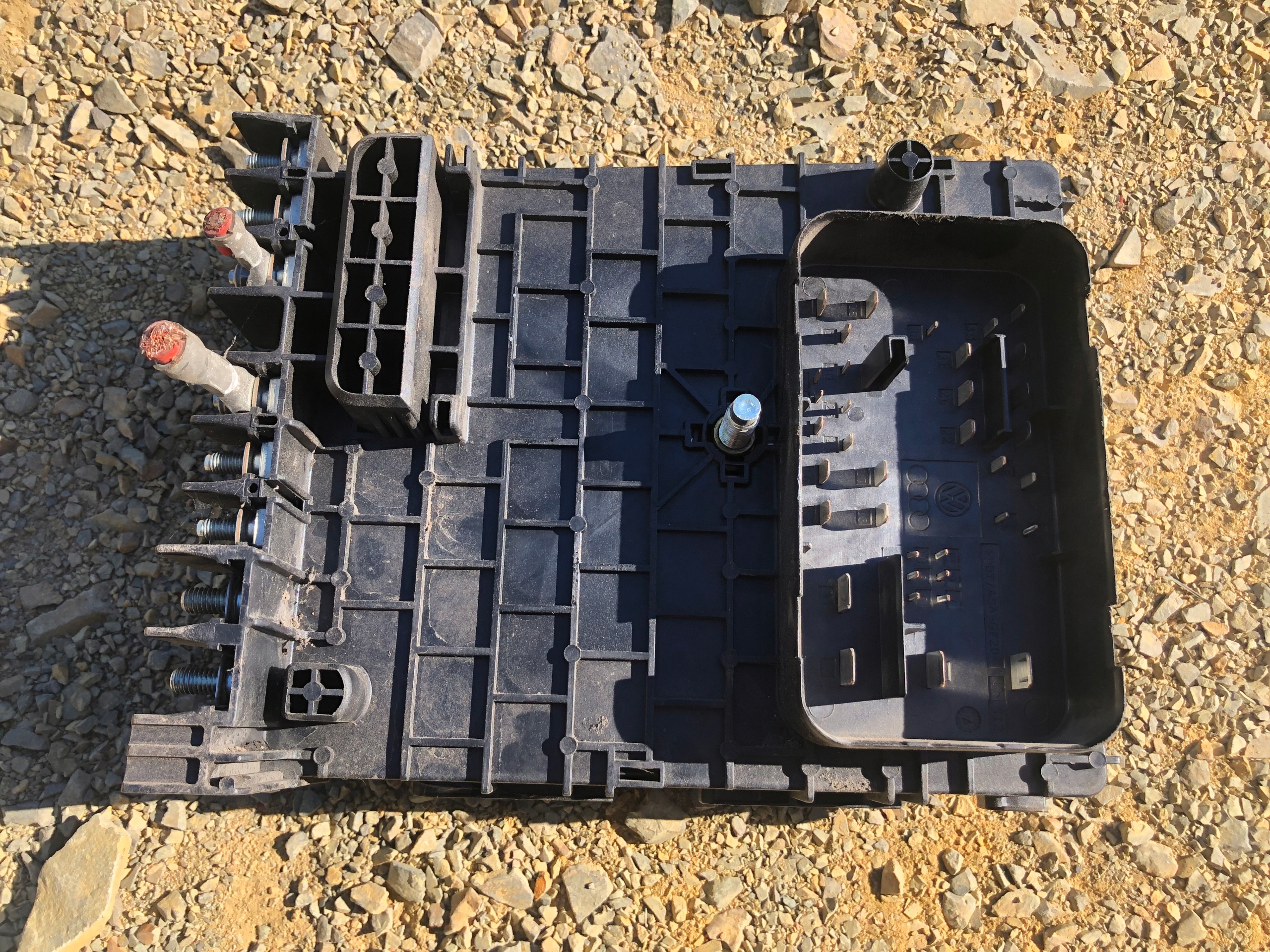 Module fusibles VW SKODA AUDI 3C0937125A