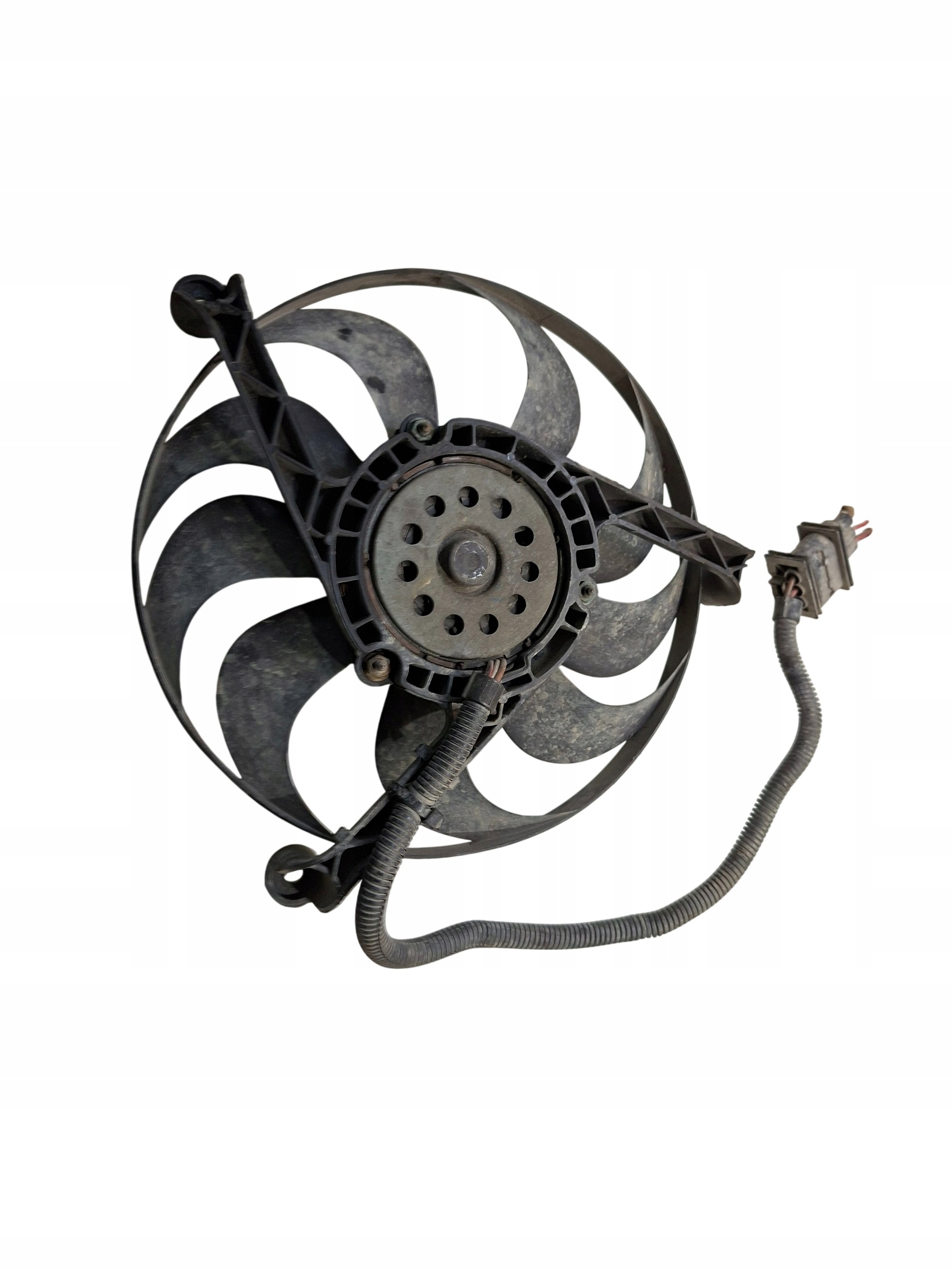 ventilátor chladiče VW GOLF IV 1.9 TDI 1J0121206D