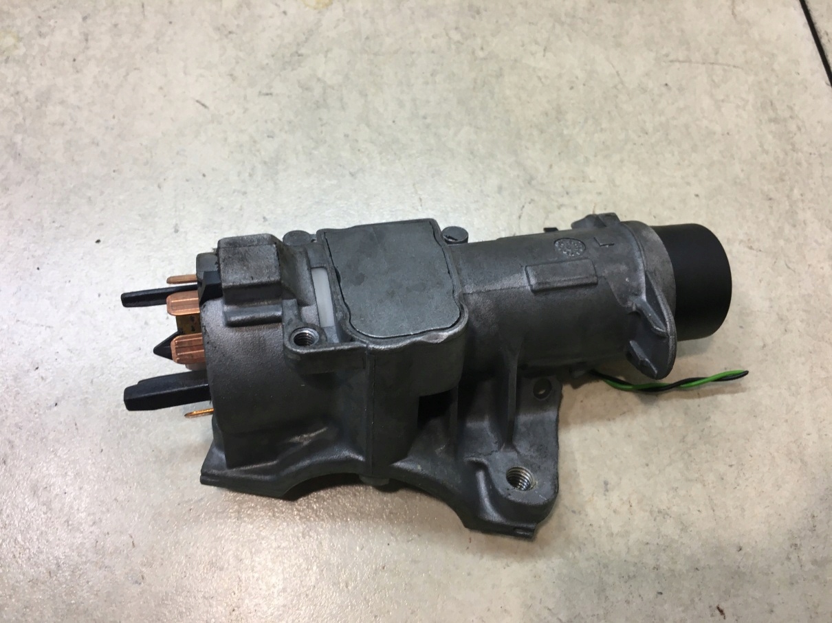 Accensione chiave maniglia LEON e 1.9 TDI 4B0905851C