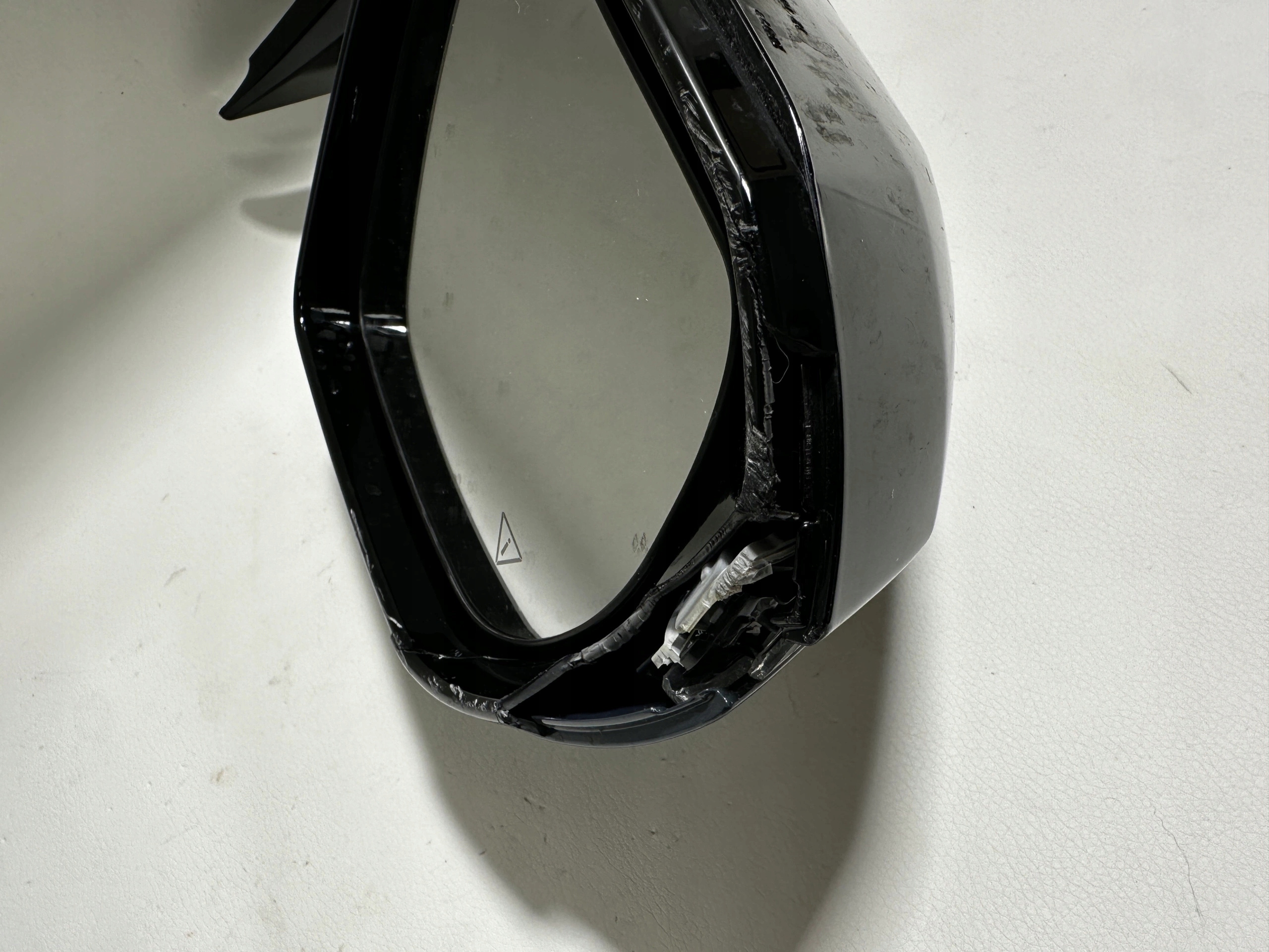 Hyundai Ioniq 5 electrics mirror side door przednich 0410013 E130410