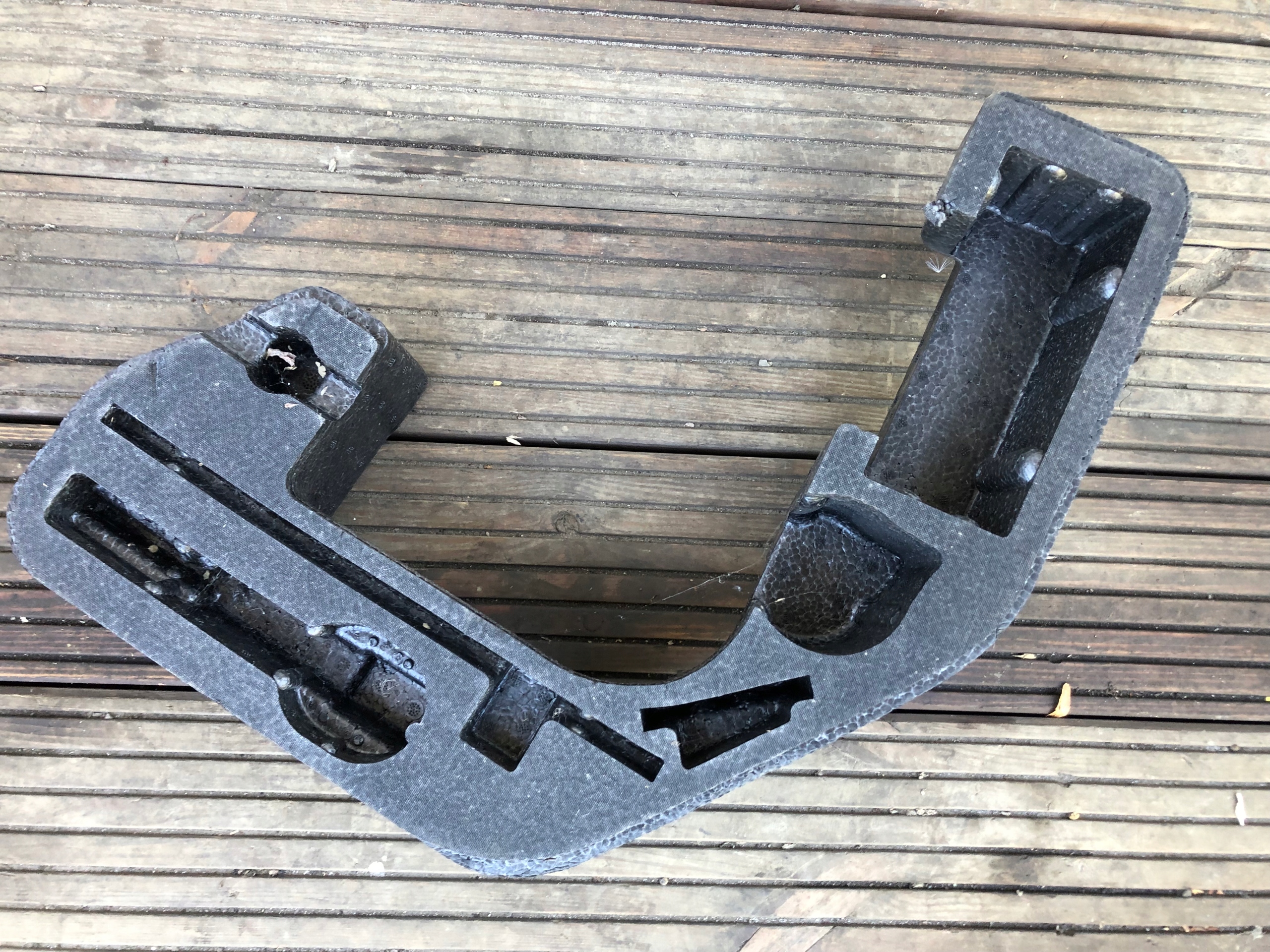 polystirene boot floor well AUDI A5 8T0012109