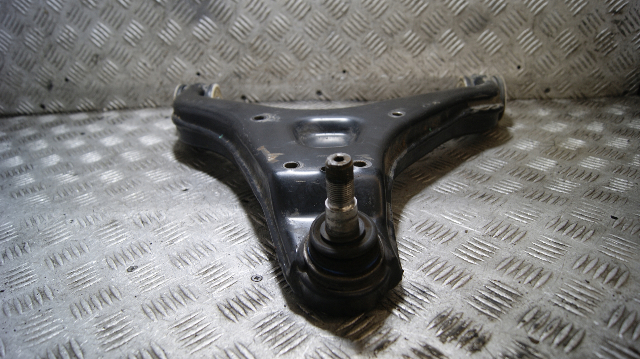 arm right front lower IVECO DAILY 4 2160500038/HD