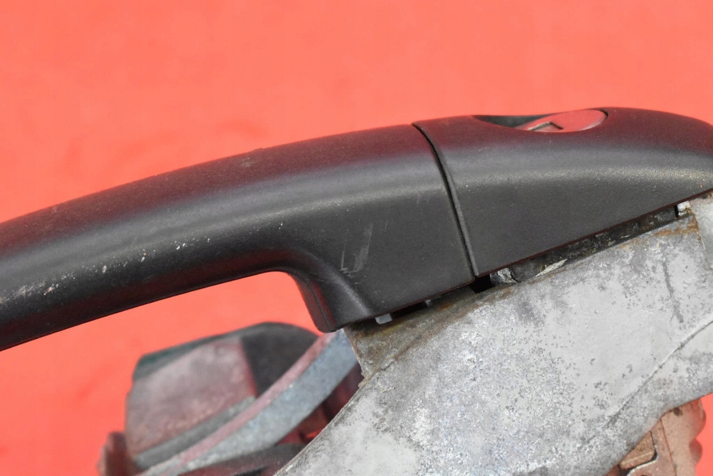 handle left front front black PEUGEOT PARTNER 2 II 08-12