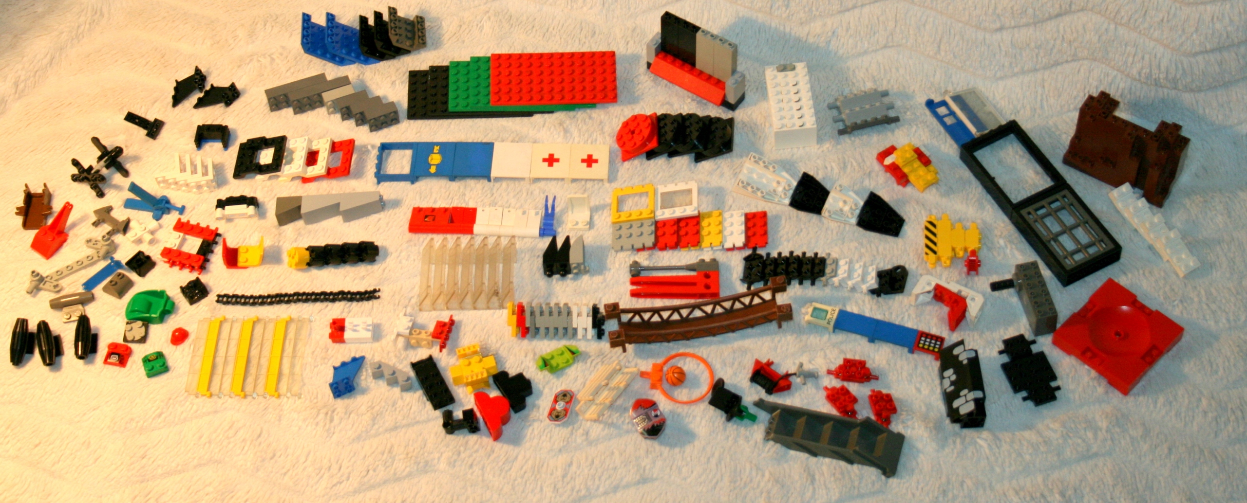 ORYGINALNE KLOCKI LEGO MEGA ZESTAW 1400 ELEMENTÓW EAN (GTIN) 5702014602595