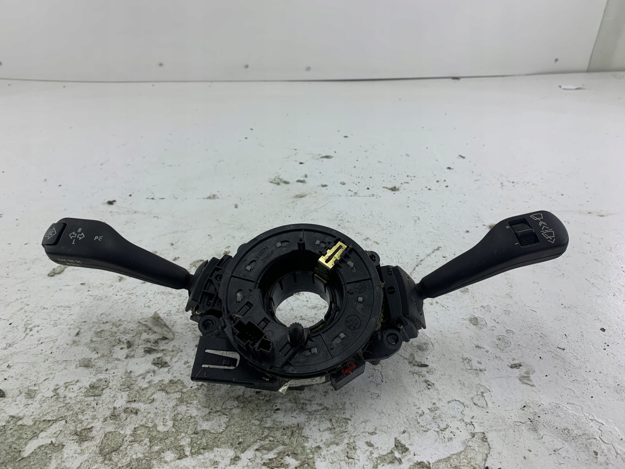 BMW E46 commande levier commodo sous volant 8377488 8363669 8363668