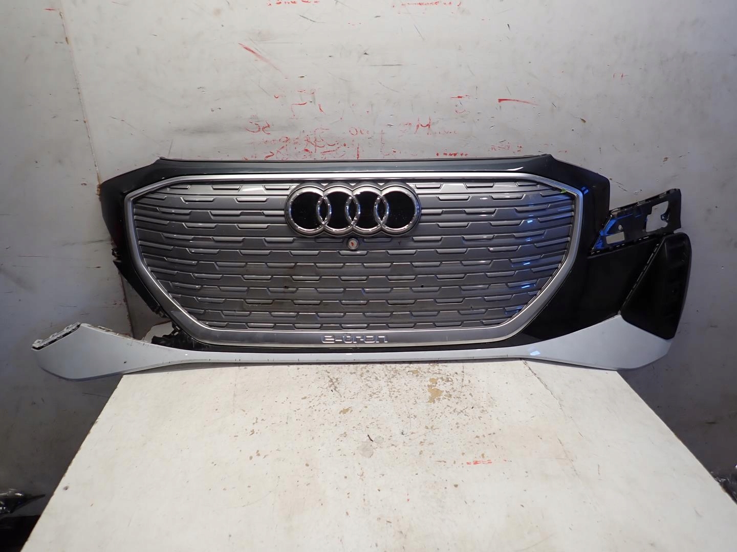 grille AUDI Q4 E-TRON 2021- 89A853653A