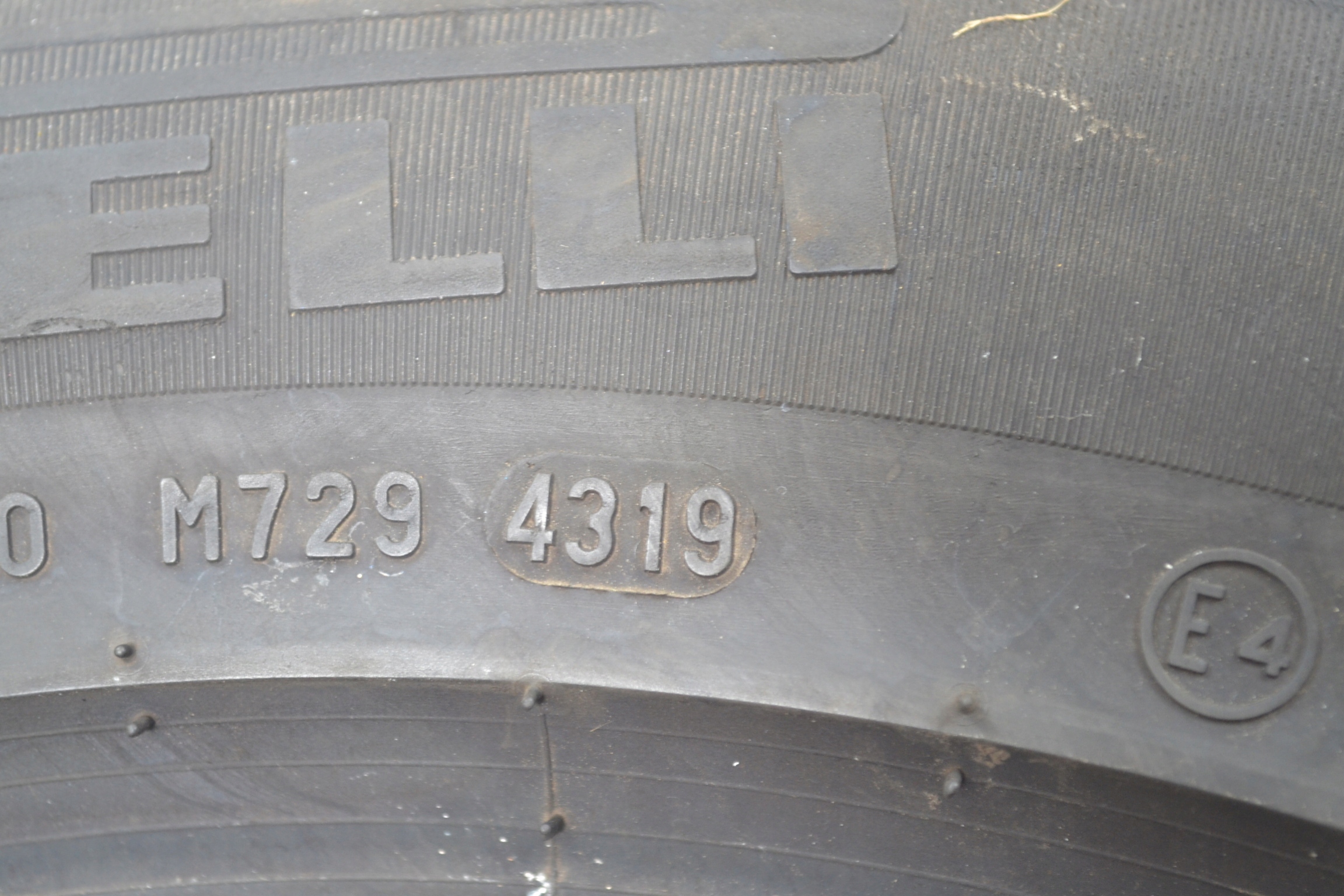 205/60R16 92H PIRELLI SOTTOZERO 2 x2szt 7711z Marka Pirelli