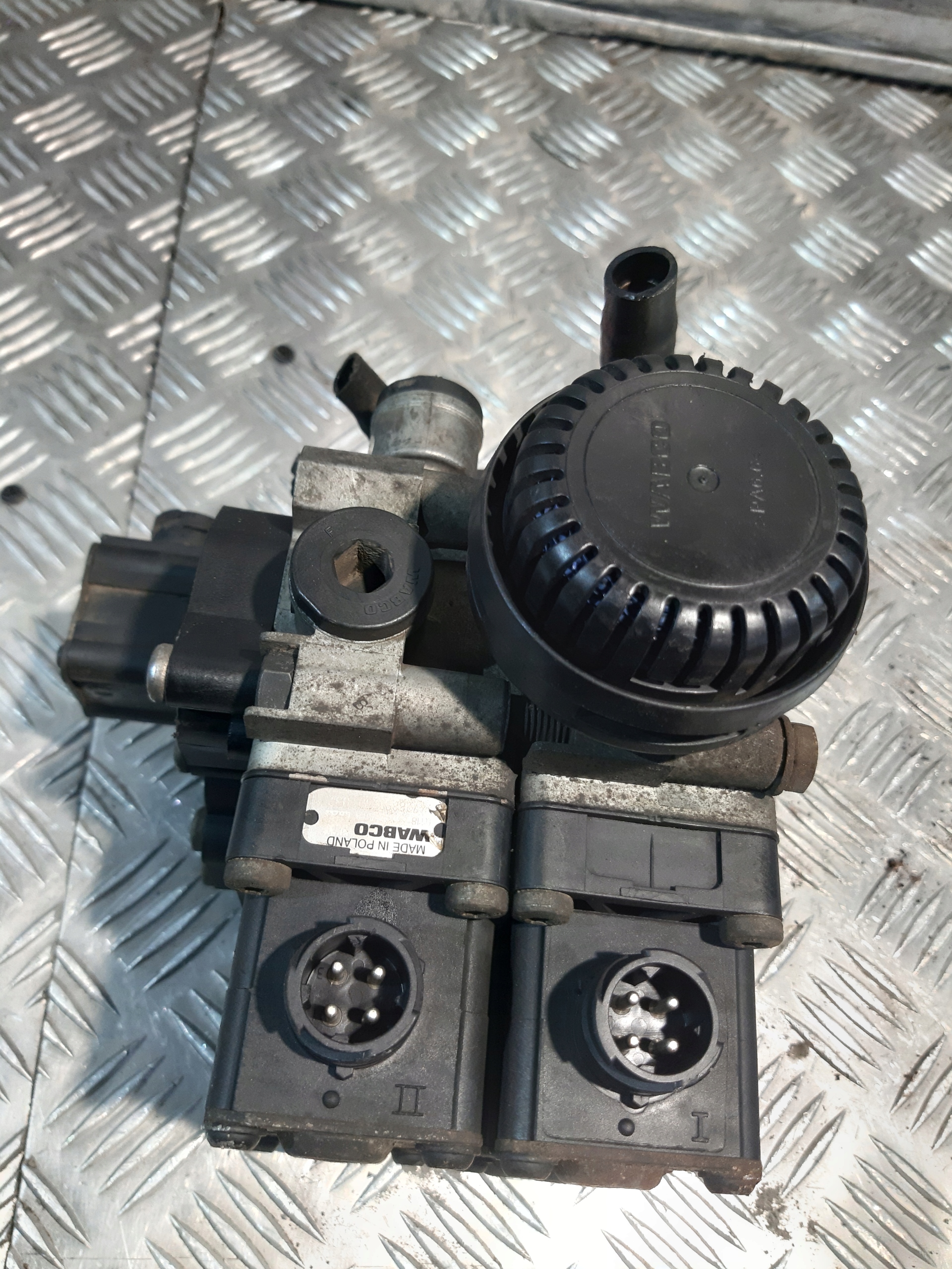 solenoid valve valve Wabco 4728800650