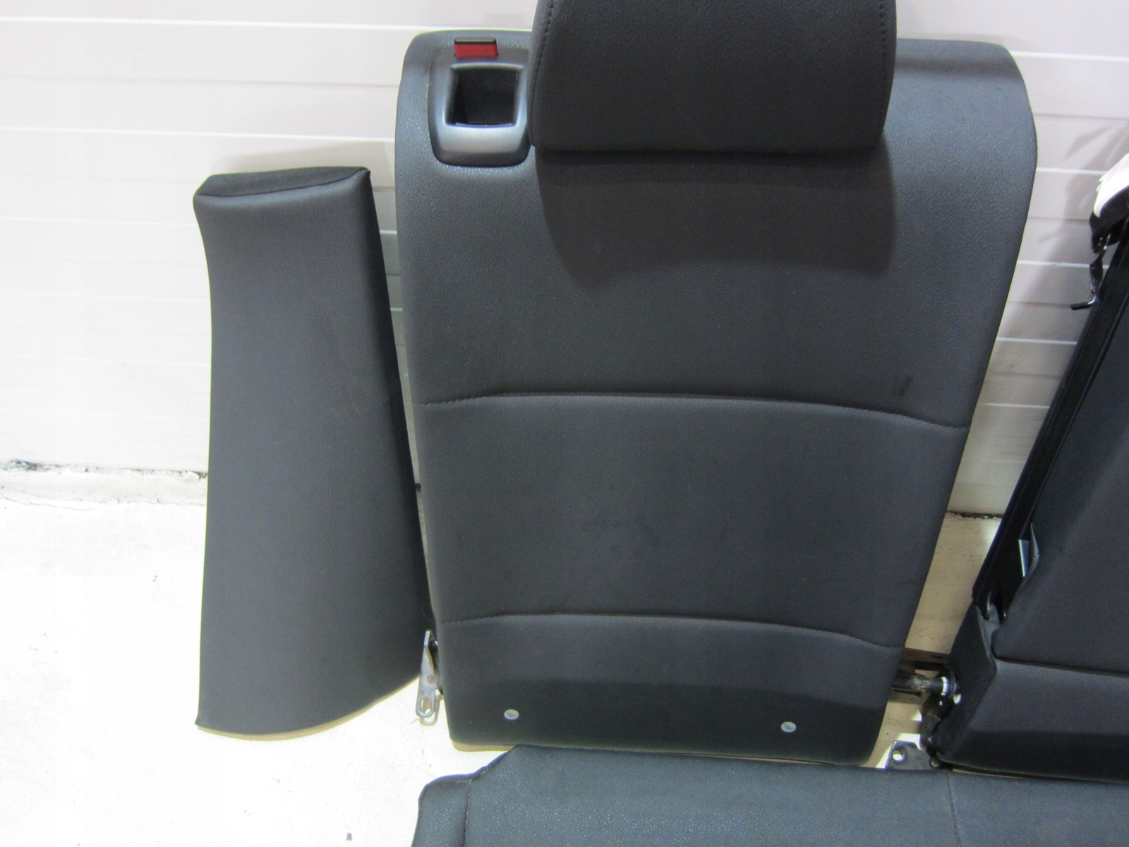 BMW X3 F25 OPARCIE bracciolo SENSATEC SCHWARZ
