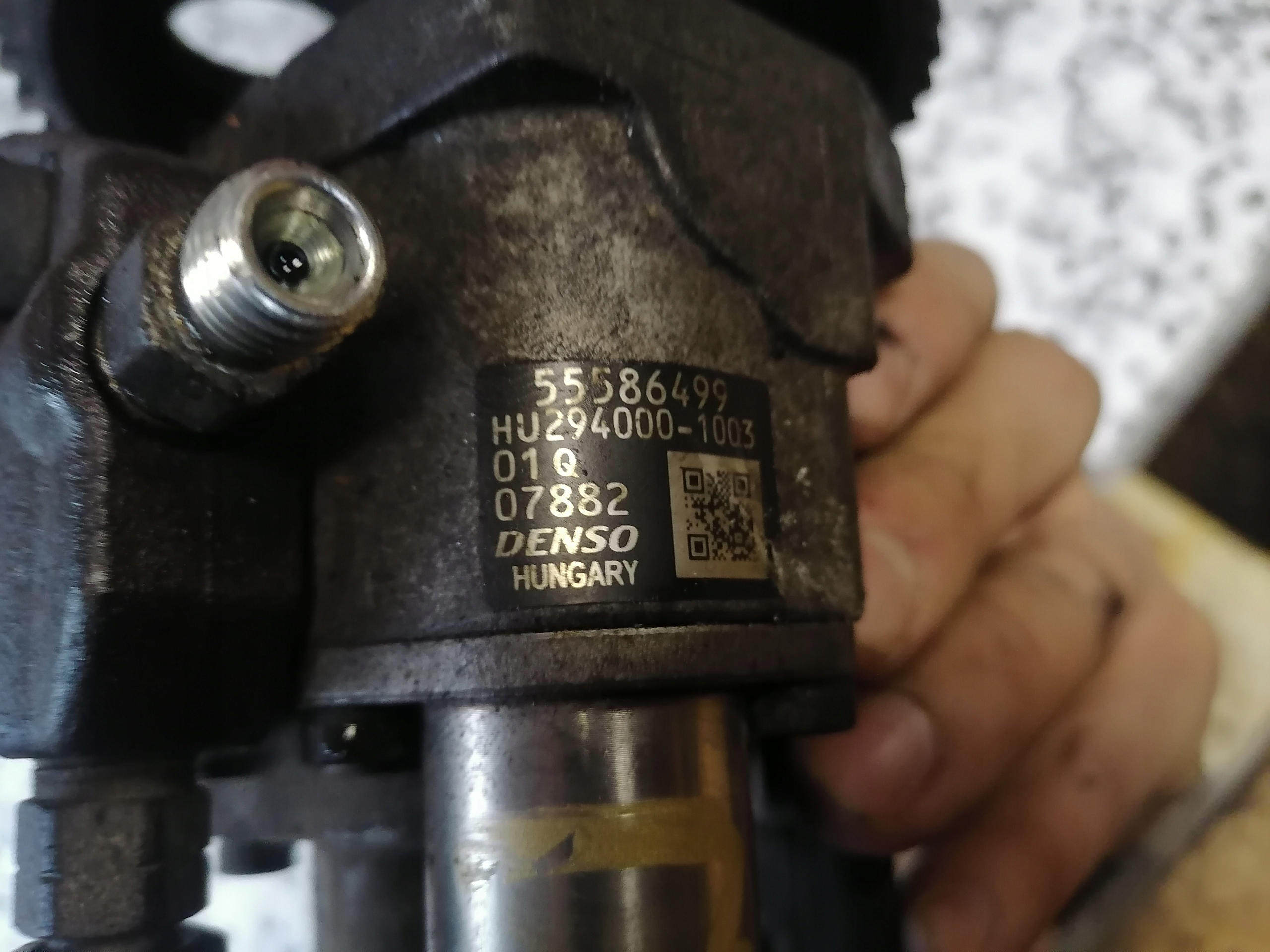 injection pump 1.7 CDTI OPEL MOKKA 55586499