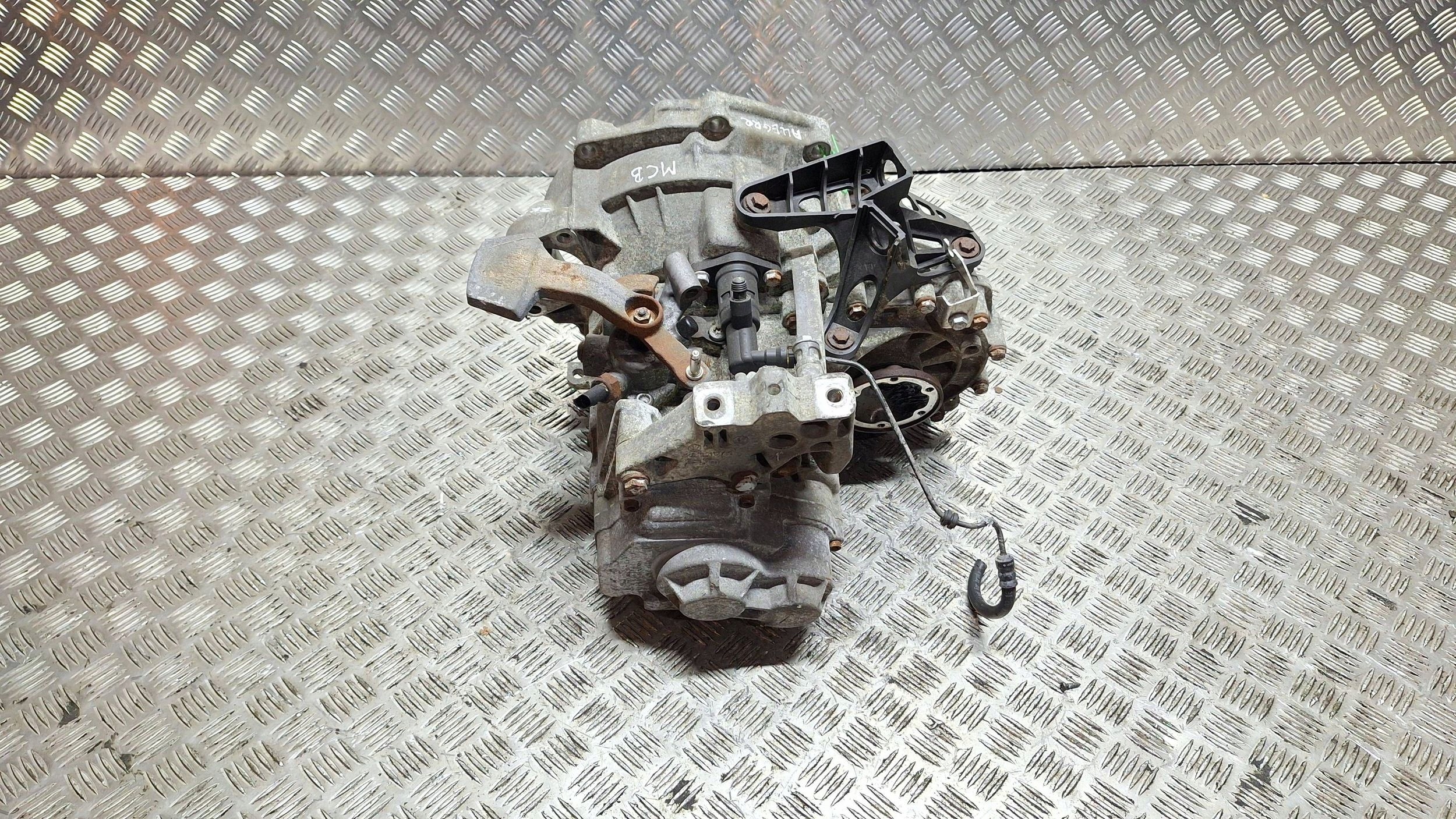 Getriebe MCB VW GOLF VI TOLEDO IV SCIROCCO III LEON II 1.4 TSI