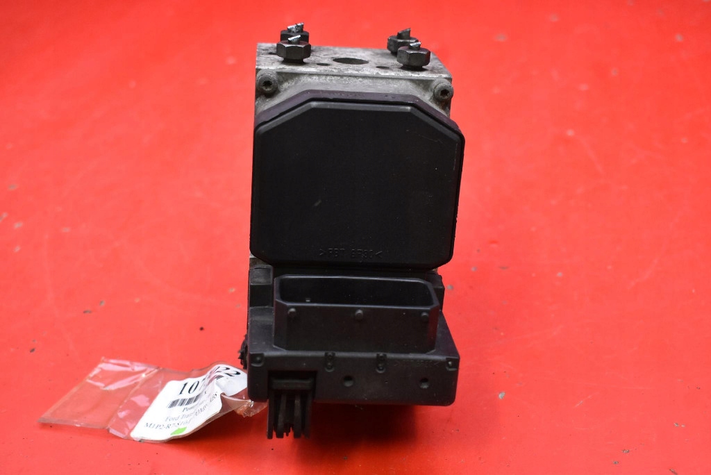 Pompa ABS YC15-2C285-CE FORD TRANSIT 5 V 2.4 TD 90 KM 00-06