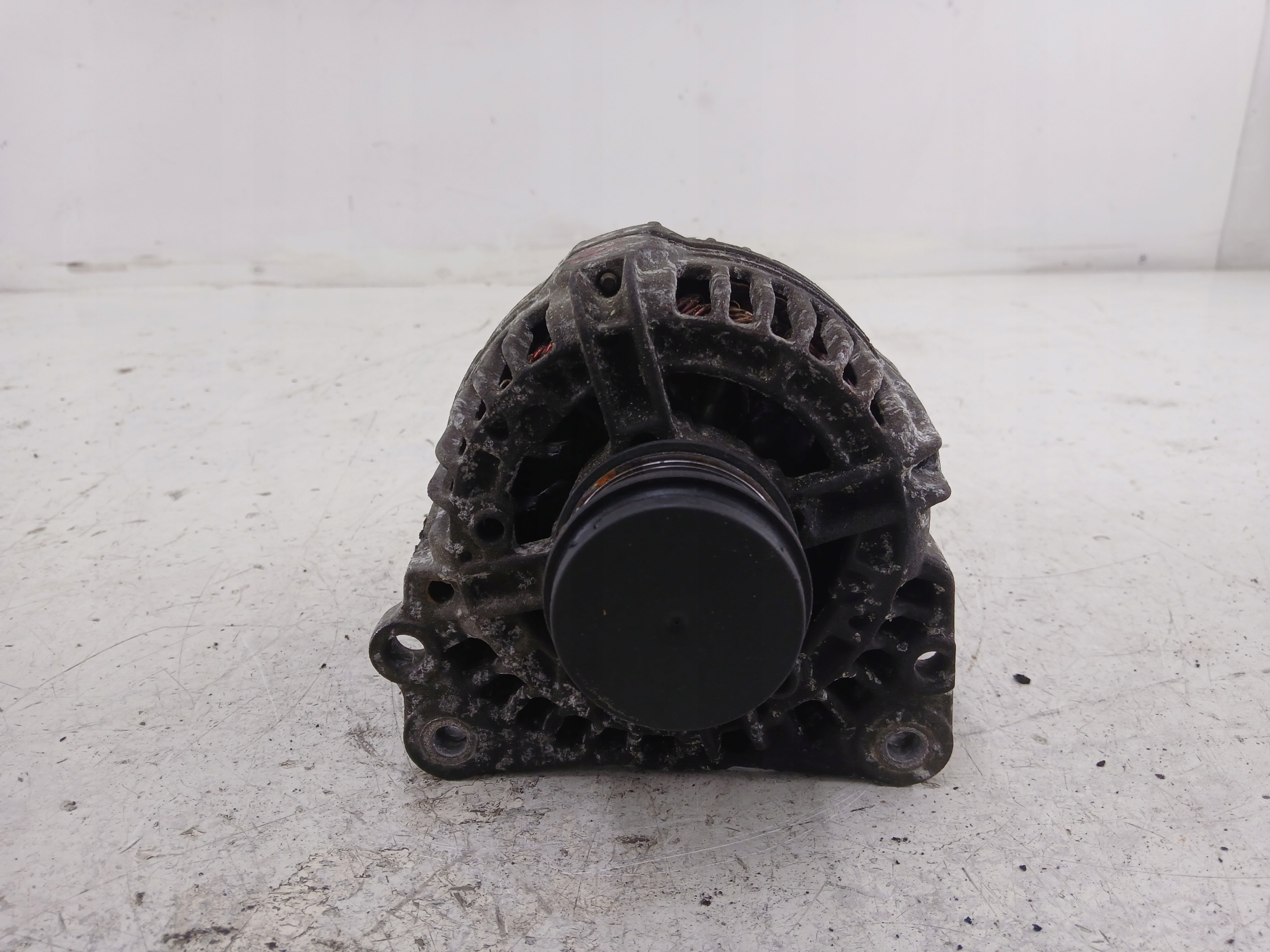 VW GOLF IV BORA SEAT LEON e 1.6 alternatore 038903018PX