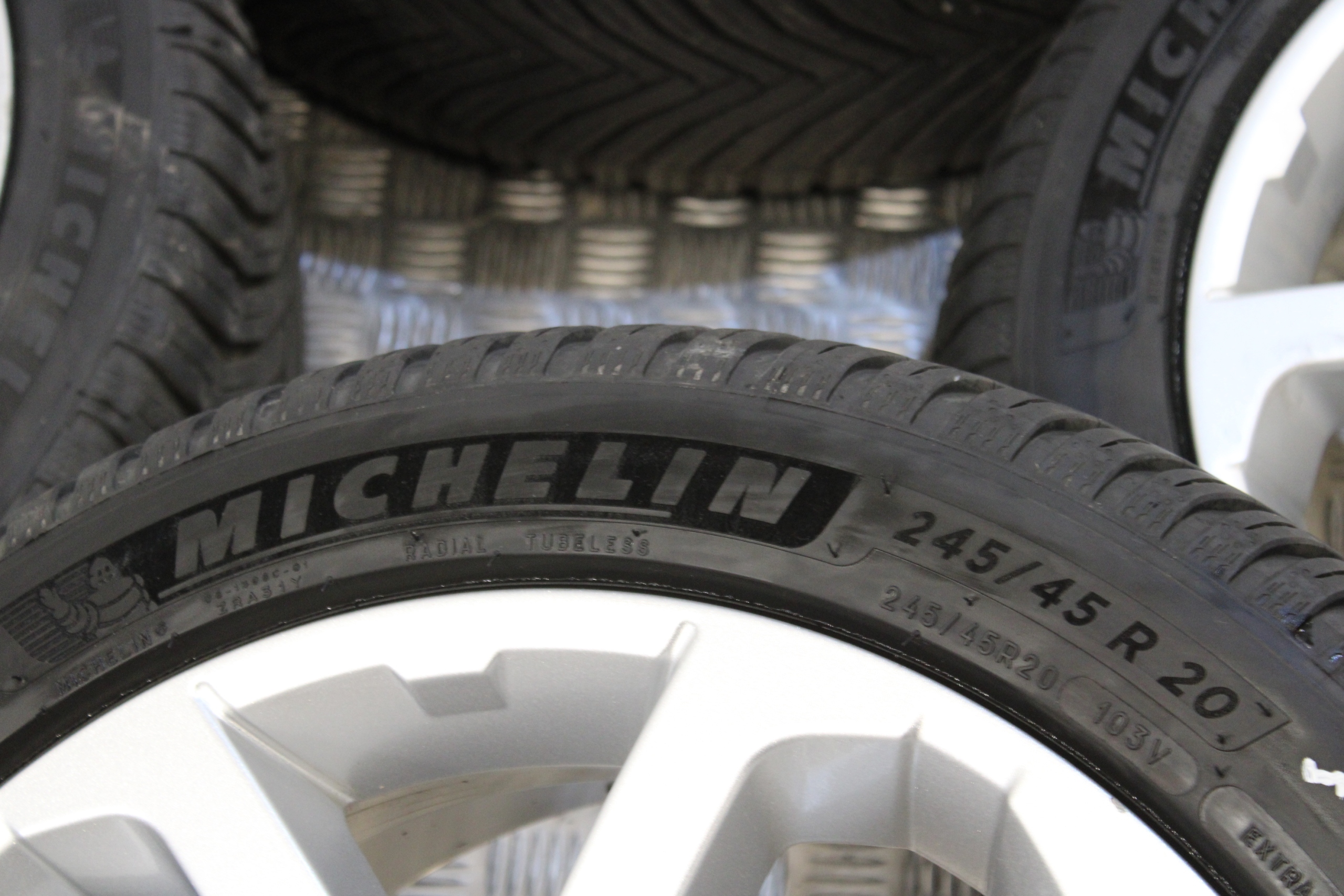 wheels discs disc 245/45 R20 ZIMA LAND ROVER EVOQUE L538 LIFT DYNAMIC