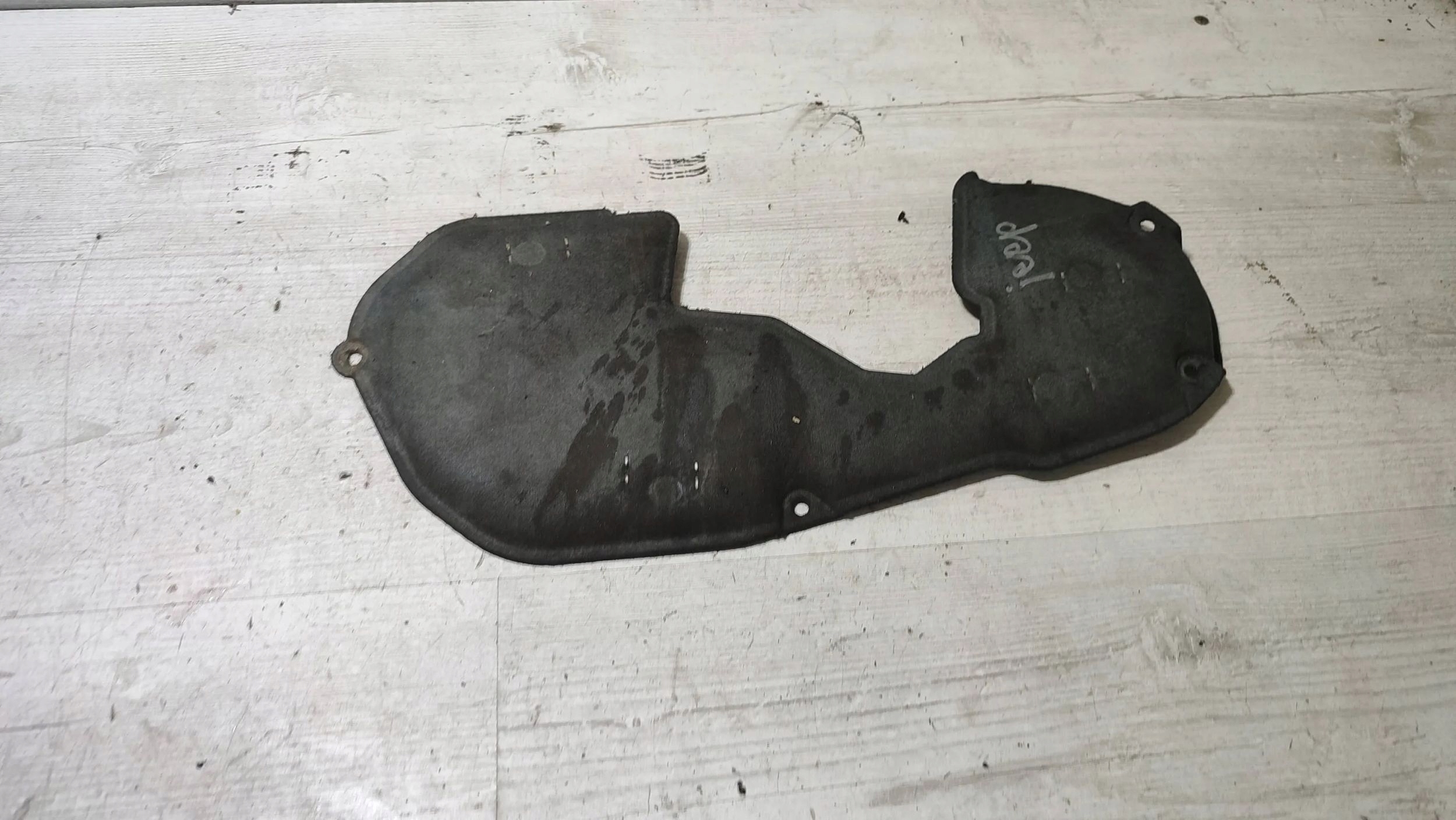 Jeep Cherokee 2015 Insonorisation / Pianka Aile Avant