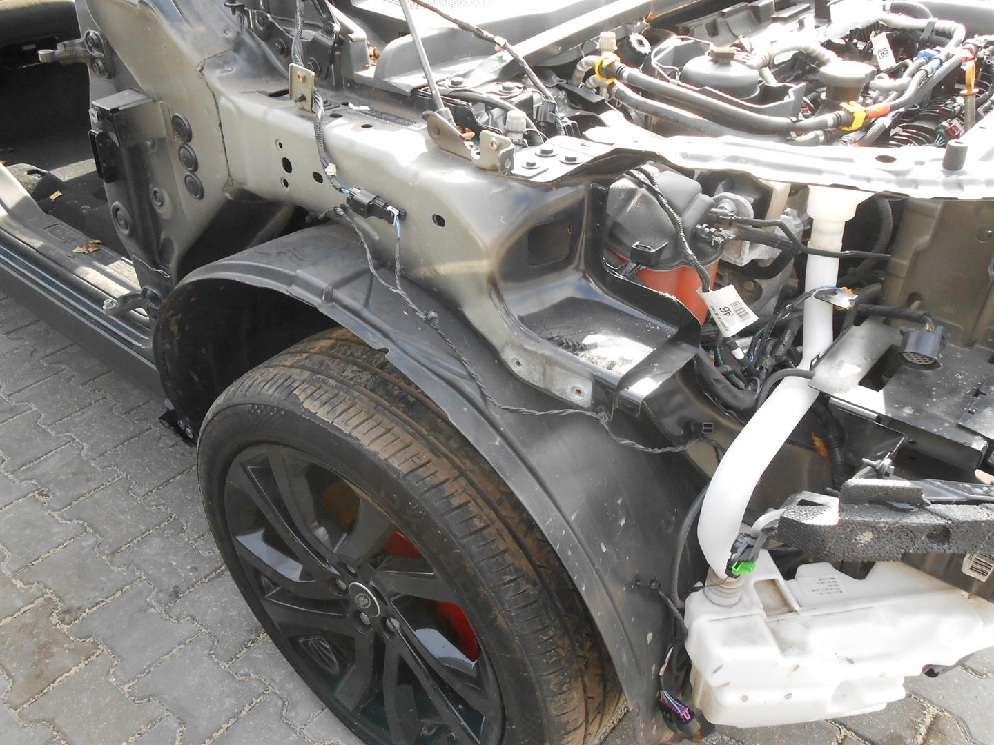 Ленд ровер DISCOVERY III L319 ЧЕТВЕРТИНА ЛОНЖЕРОН ПРАВА ПЕРЕД