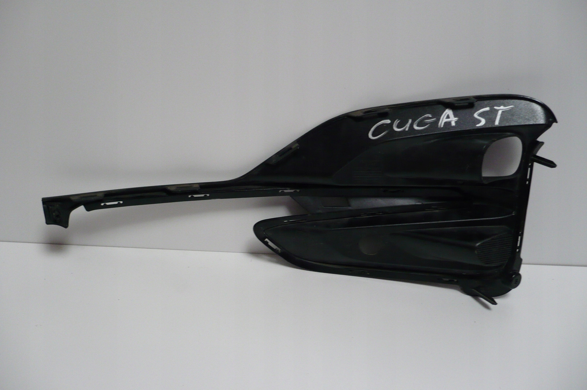 FORD KUGA MK3 III 19- ST-LINE grid of a bumper right front
