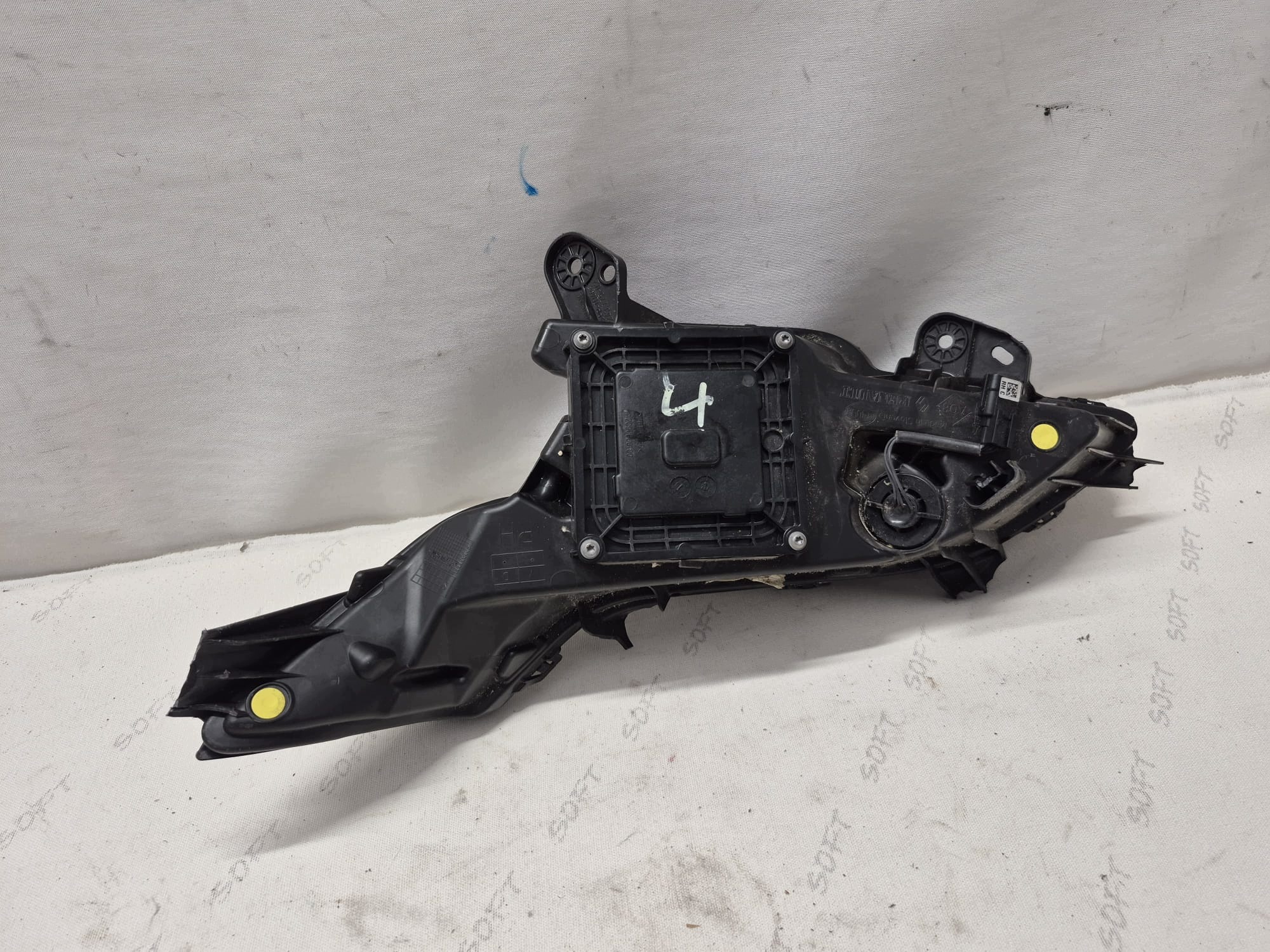RENAULT MEGANE E-TECH ELECTRIC 22-> LED fog light right