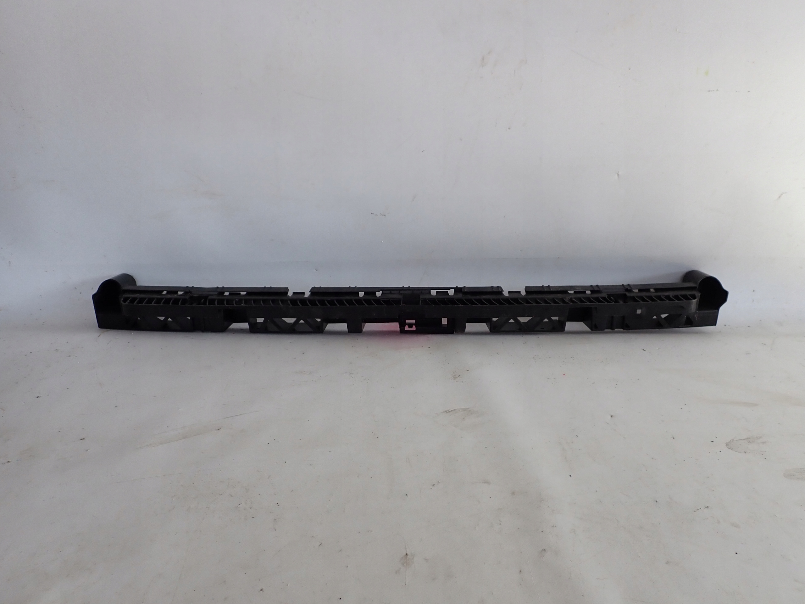 SEAT ARONA 6F9 bumper bracket rear part