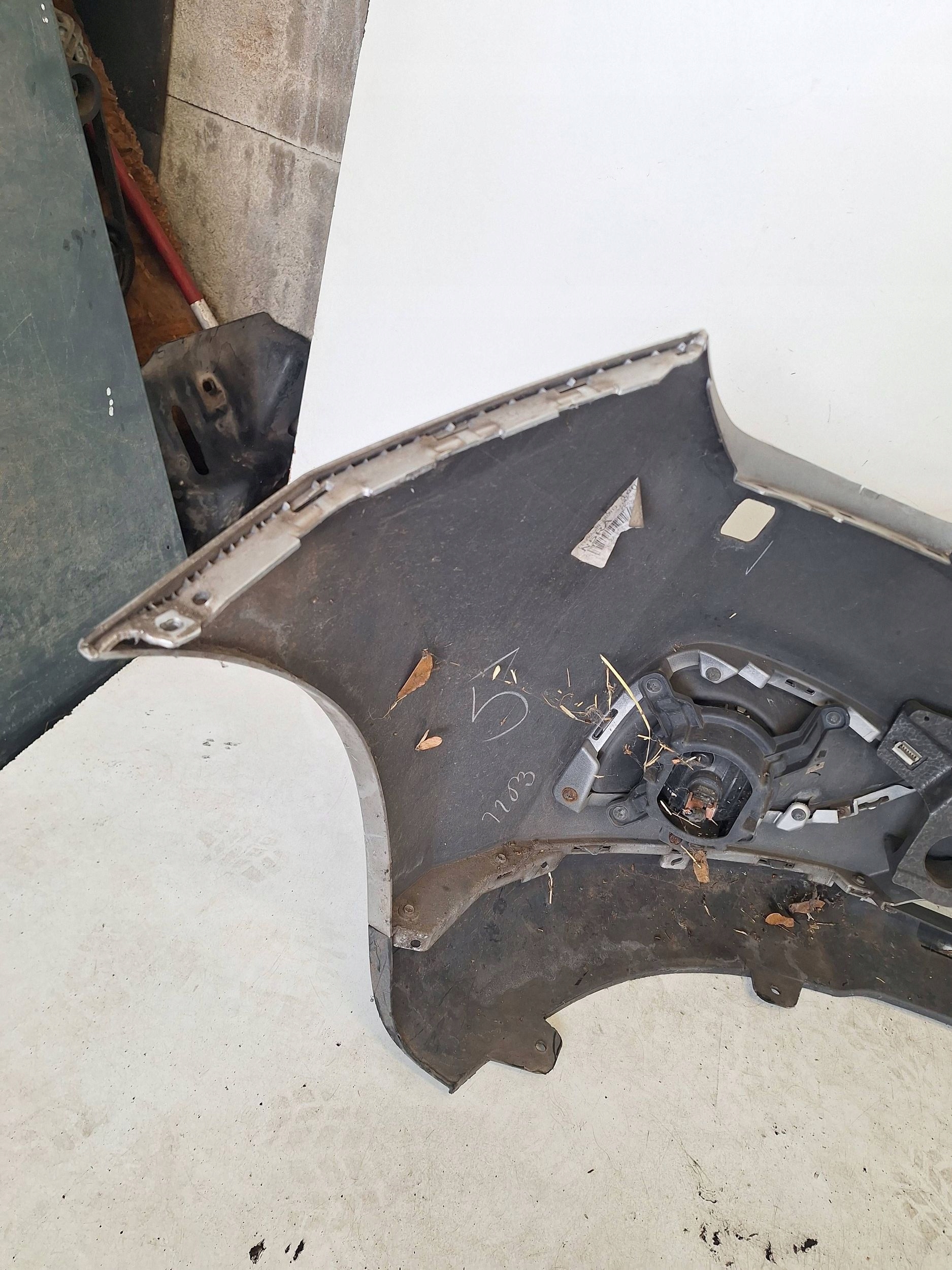 HYUNDAI IX35 09-13 Frontstoßstange + XENON