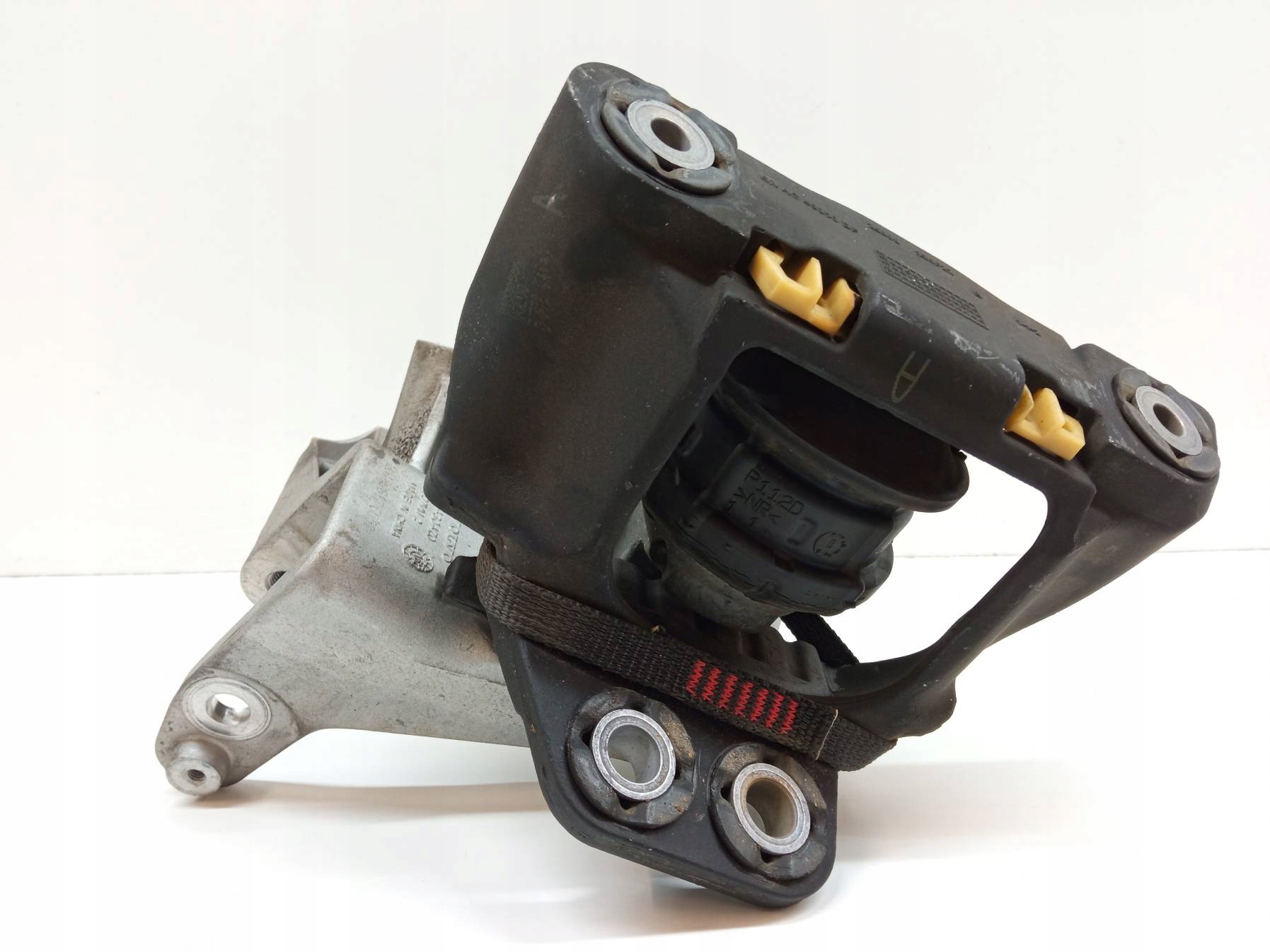 engine mount holder VOLVO S90 II 31430470 Volvo S90 II (2016- )