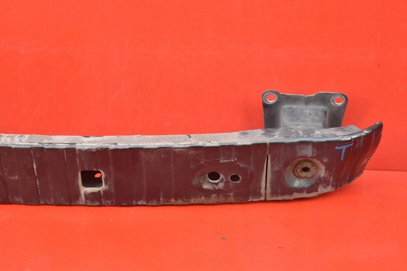 bumper support rear part rear pillar VOLVO V50 04-12