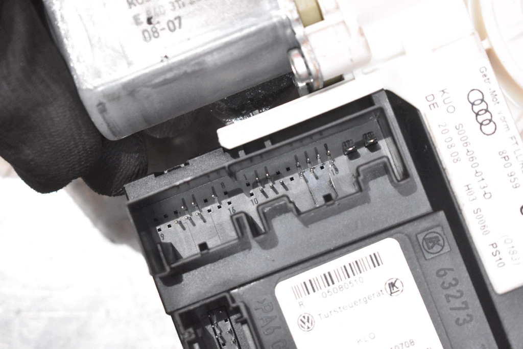 window regulator left front EU 8P0959801K AUDI A3 8P 3D LIFT 08-13