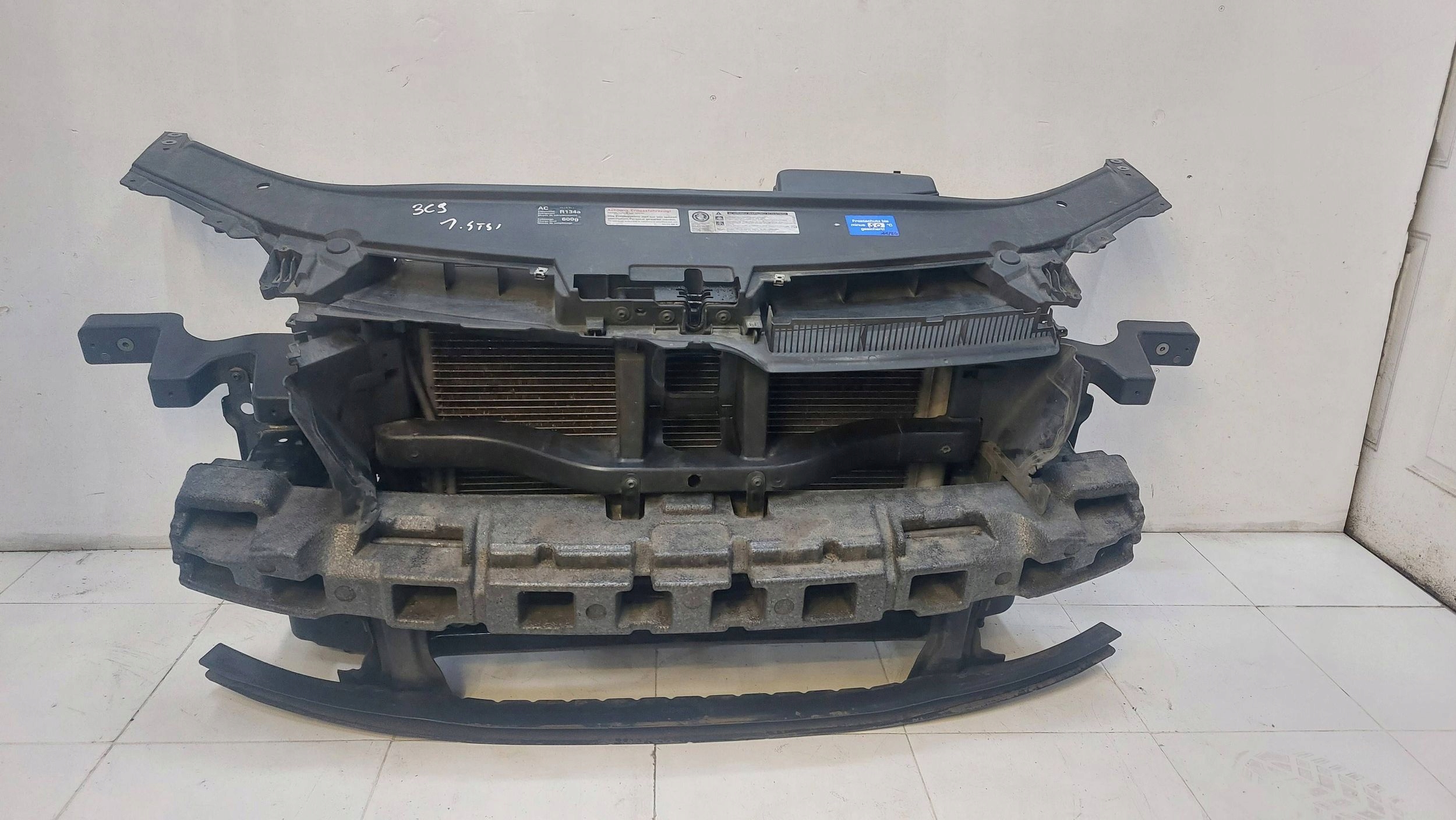 VW PASSAT B6 05-10r 1.4 TSI support panel for radiators sider pillar radiator KOMPLET
