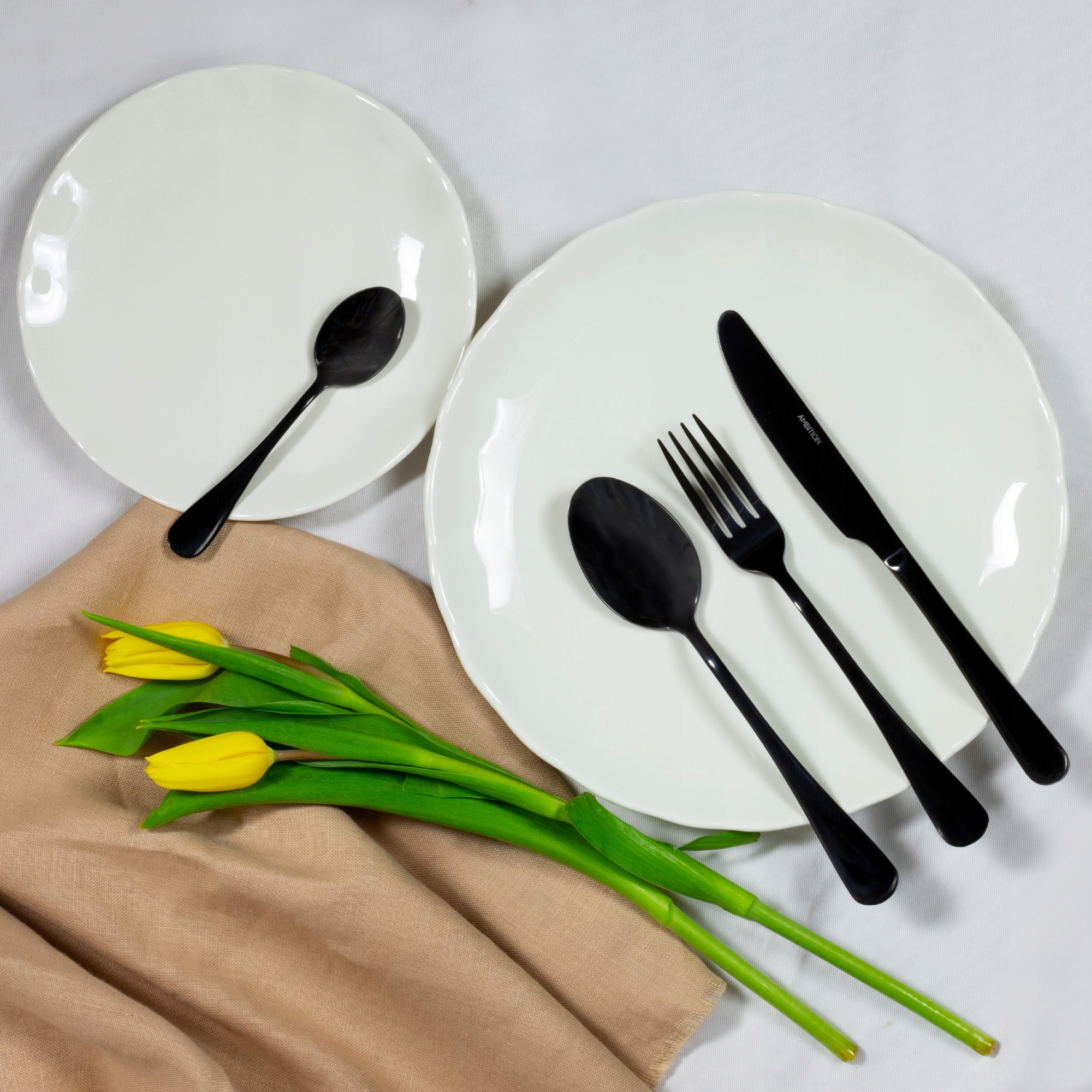 AMBITION KOLOROWE CZARNE SZTUCĆE ZESTAW 24 ENNA BLACK KOMPLET DLA 6 OSÓB Stan opakowania oryginalne