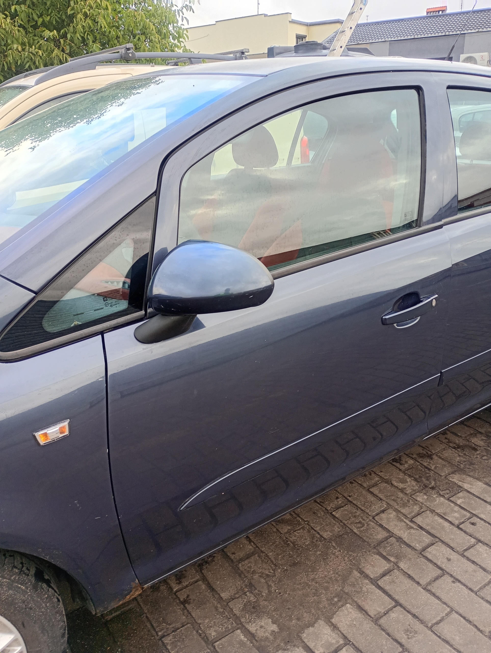door left front front Opel Corsa D 06-10 kod lakieru Z168