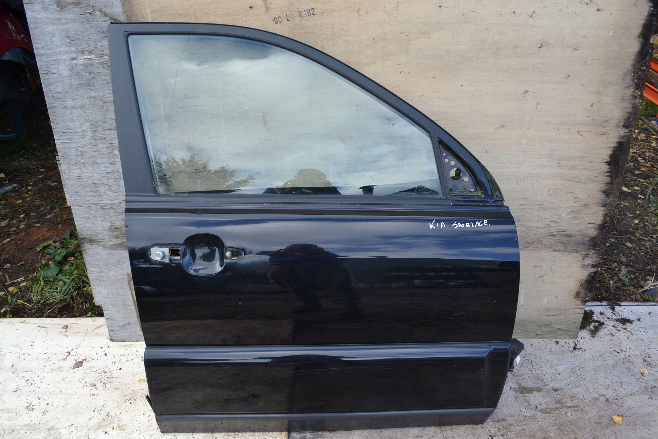 KIA SPORTAGE II 04-10 door right front SZEROKI S6
