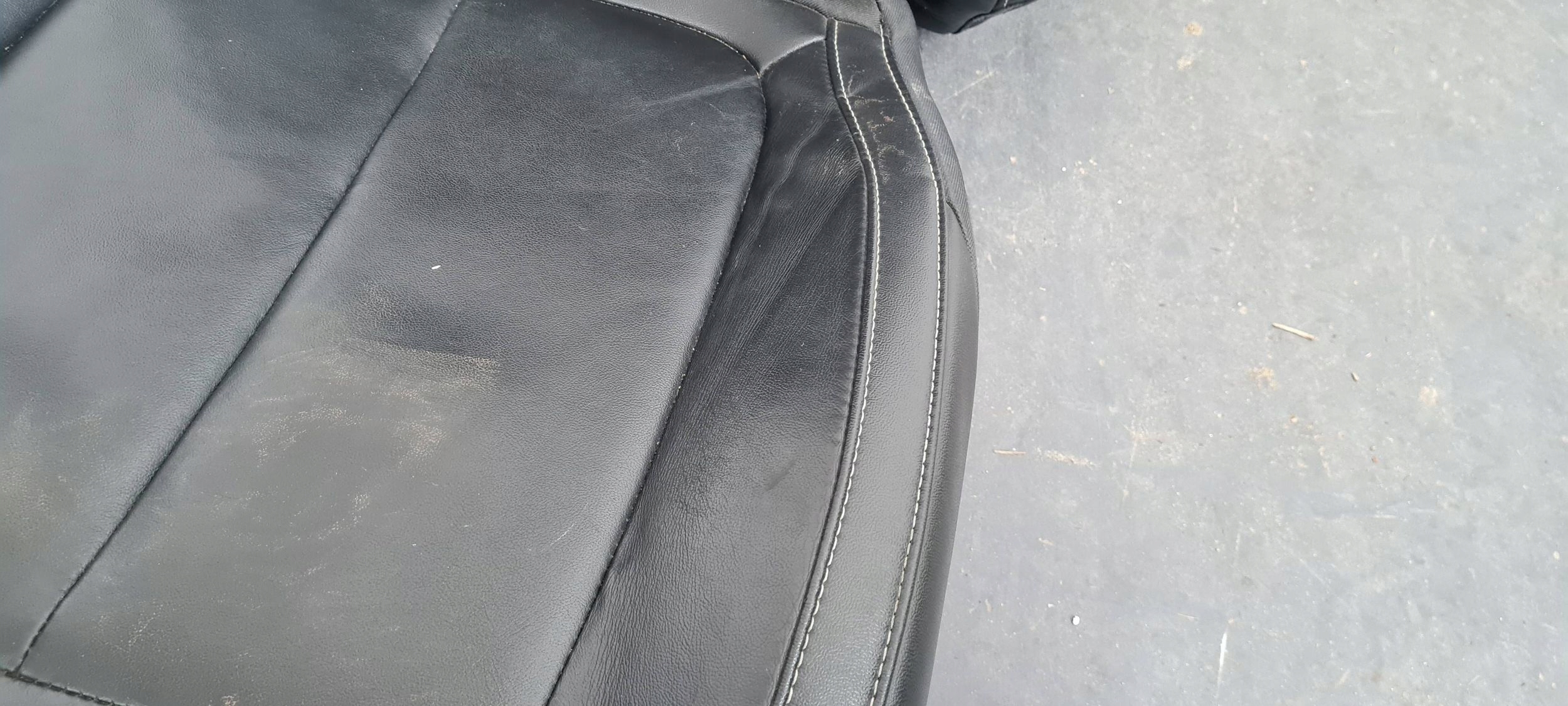 Jeep Grand Cherokee WL 2022 side leather seat left left front GRZANE