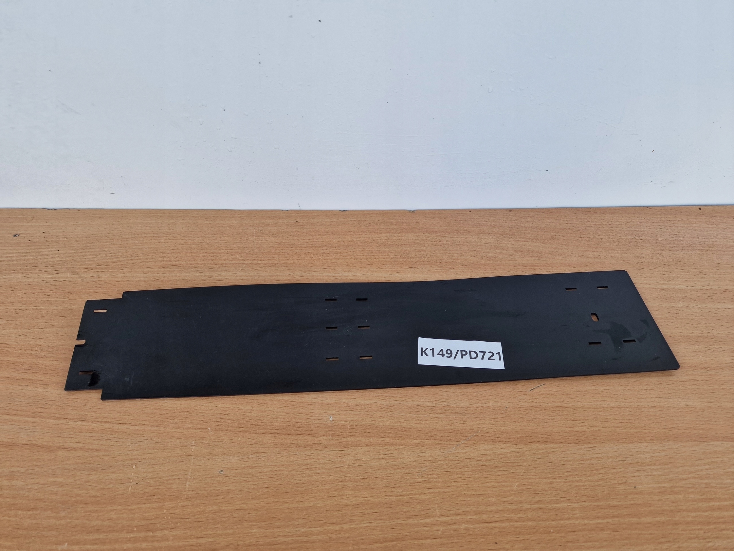 FORD FOCUS MK1 Blende Abdeckung KRATKI Grill der Stoßstange ORG