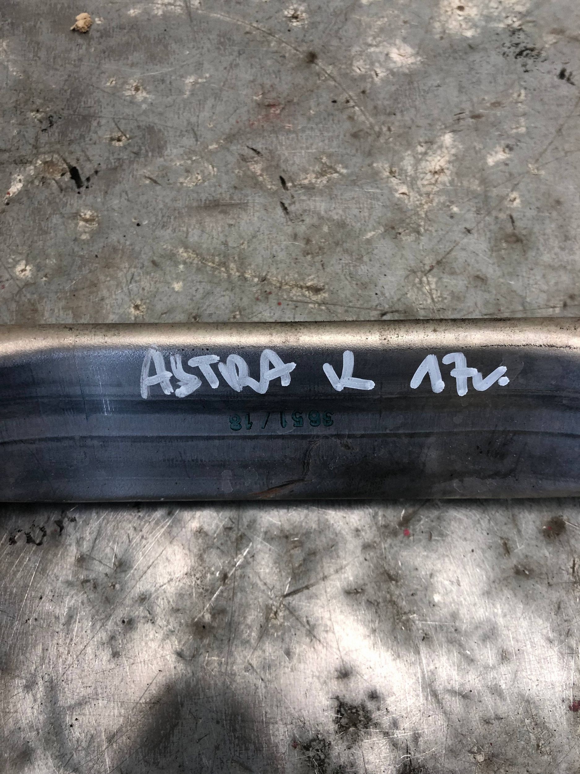cijev prijenos interkulera 1.6 OPEL ASTRA K KOMBI 39094235